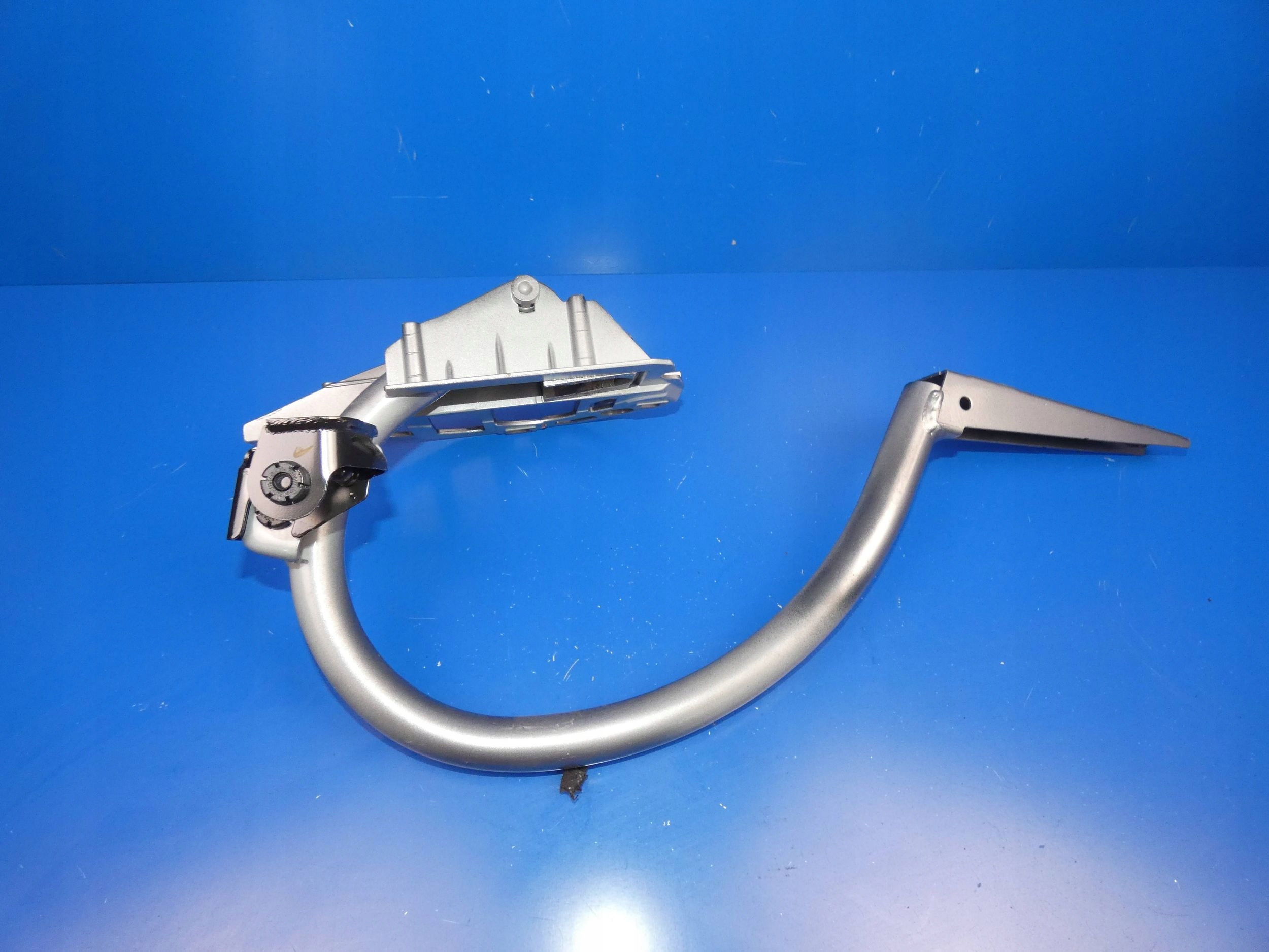 MERCEDES C KLASA W205 sedan hinge bonnet boot left rear part rear