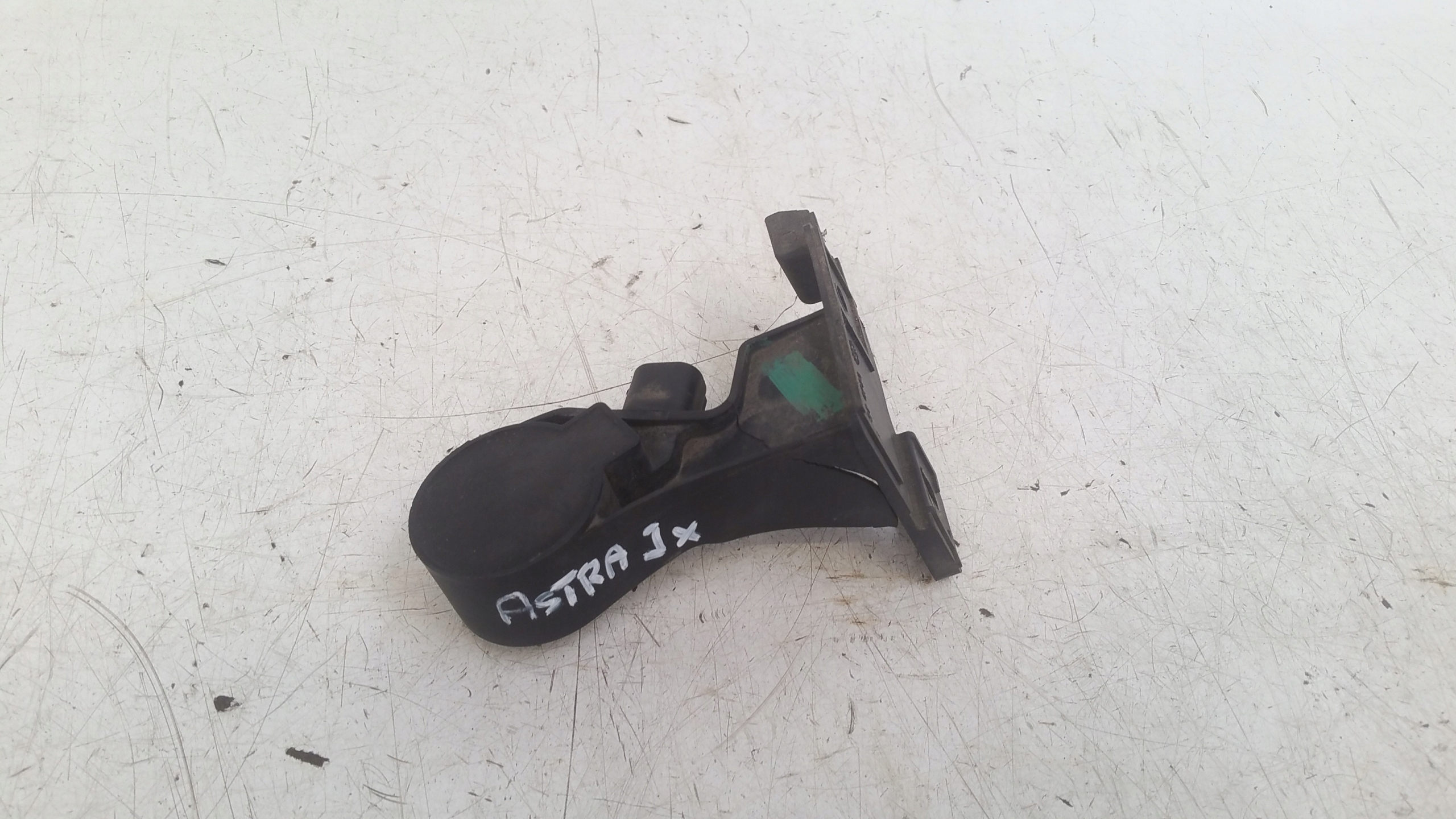 Sensor poziomowania Opel Astra J