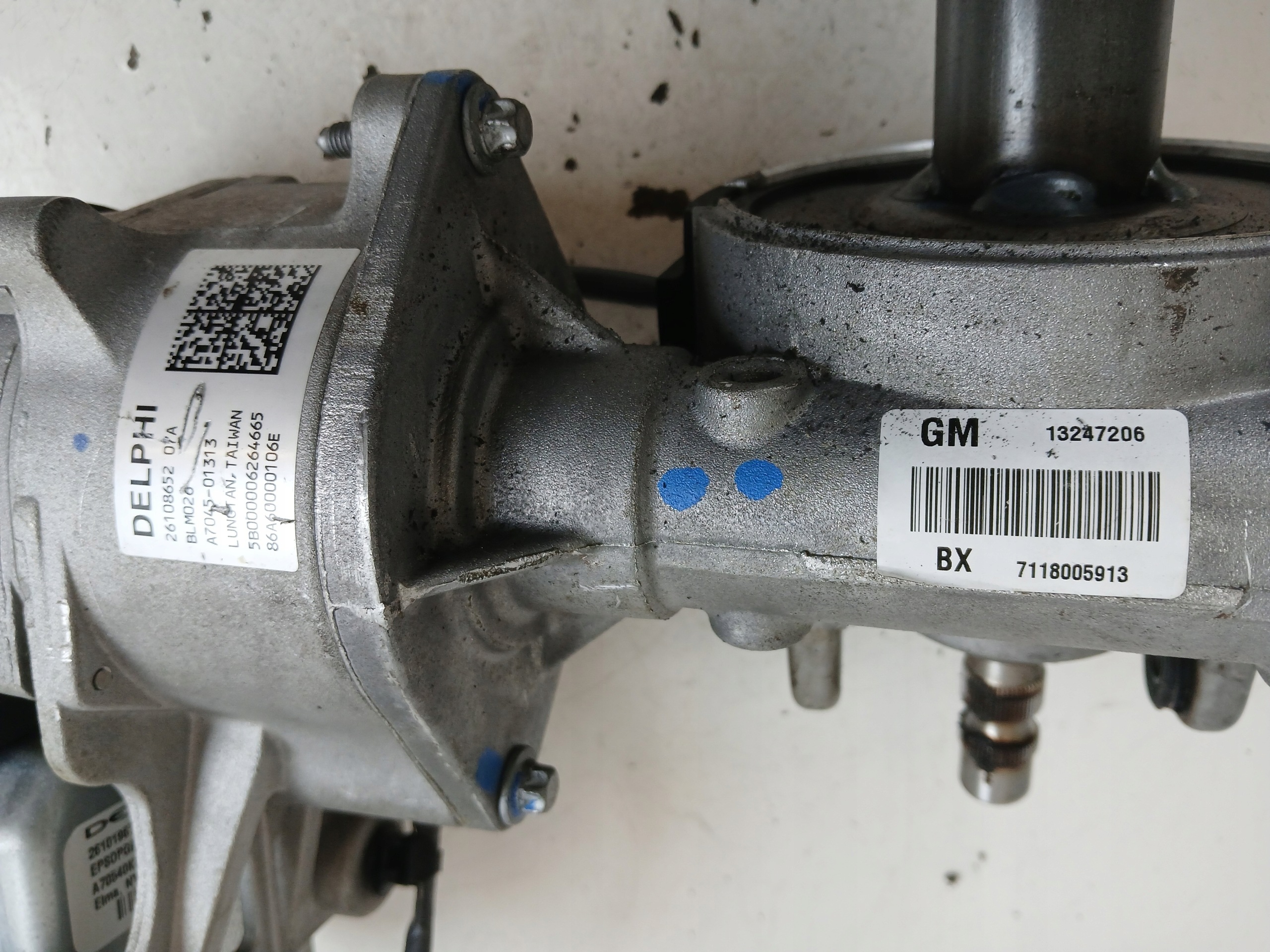 OPEL MERIVA A steering wheel rod control 13247206