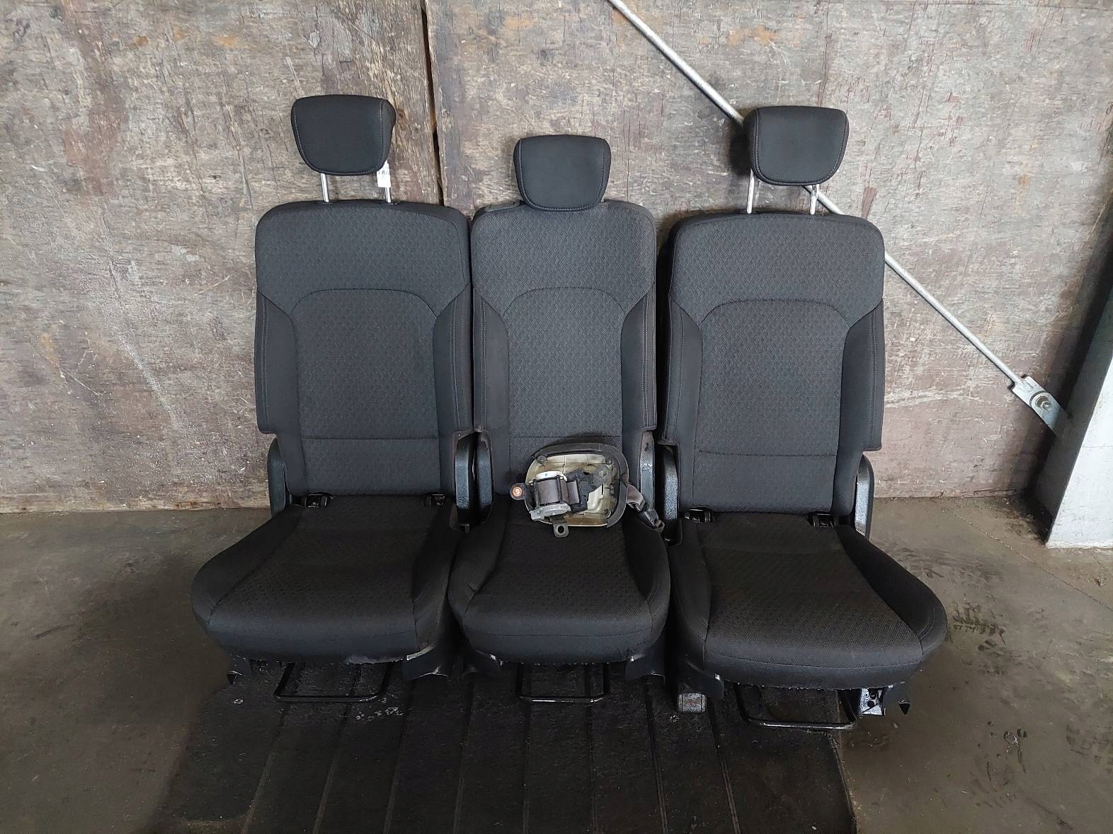 Sitz OPARCIE Sitz heck KIA CARENS IV LIFT