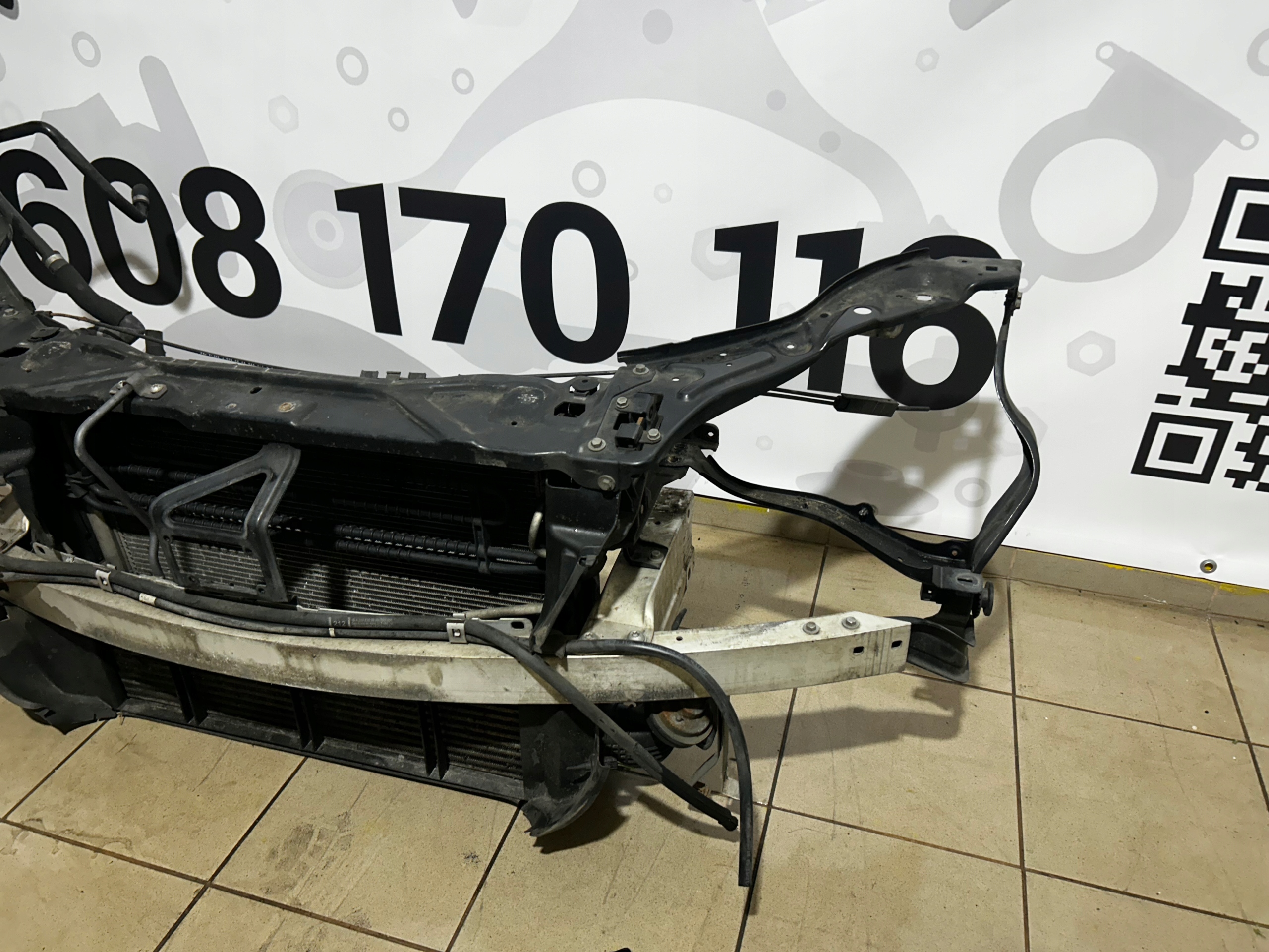 support panel for radiators WMOCNIENIE iron MERCEDES W212 2,2 3.0 CDI