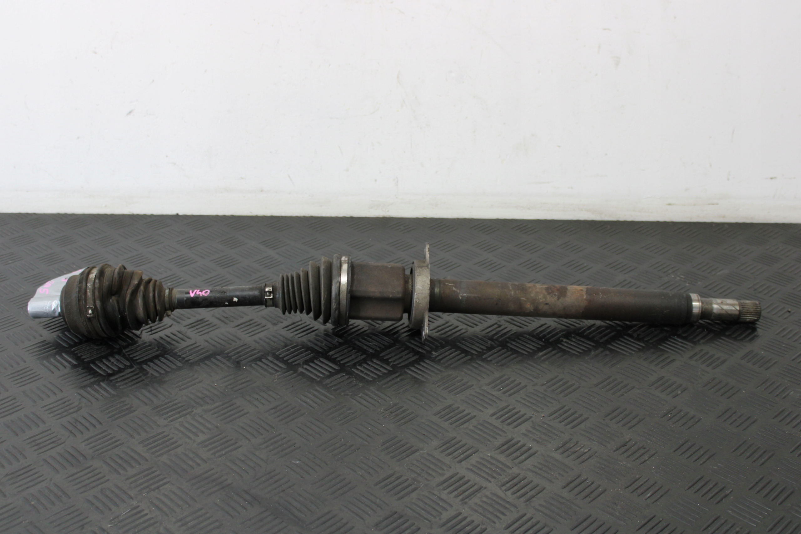 semi-axis semi-axis right front VOLVO V40 II 2 D2 31437595
