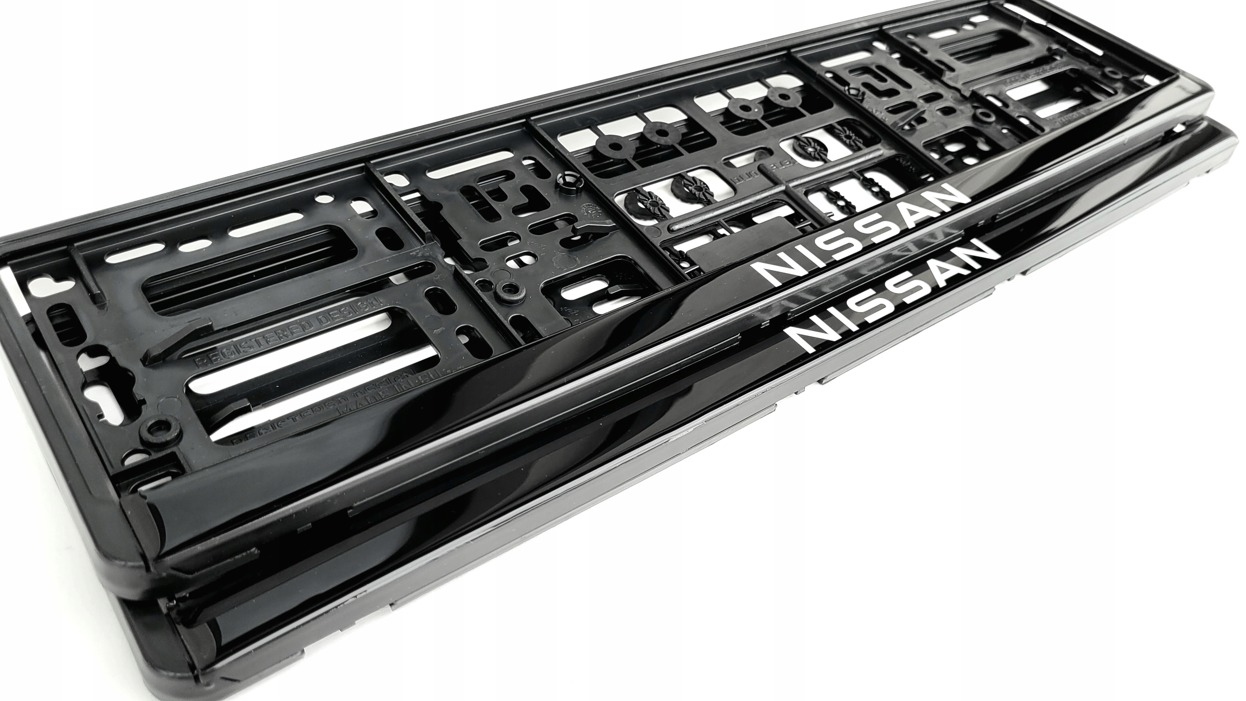 Ramki do tablic rejestracyjnych do Nissan Żelowe 2 sztuki