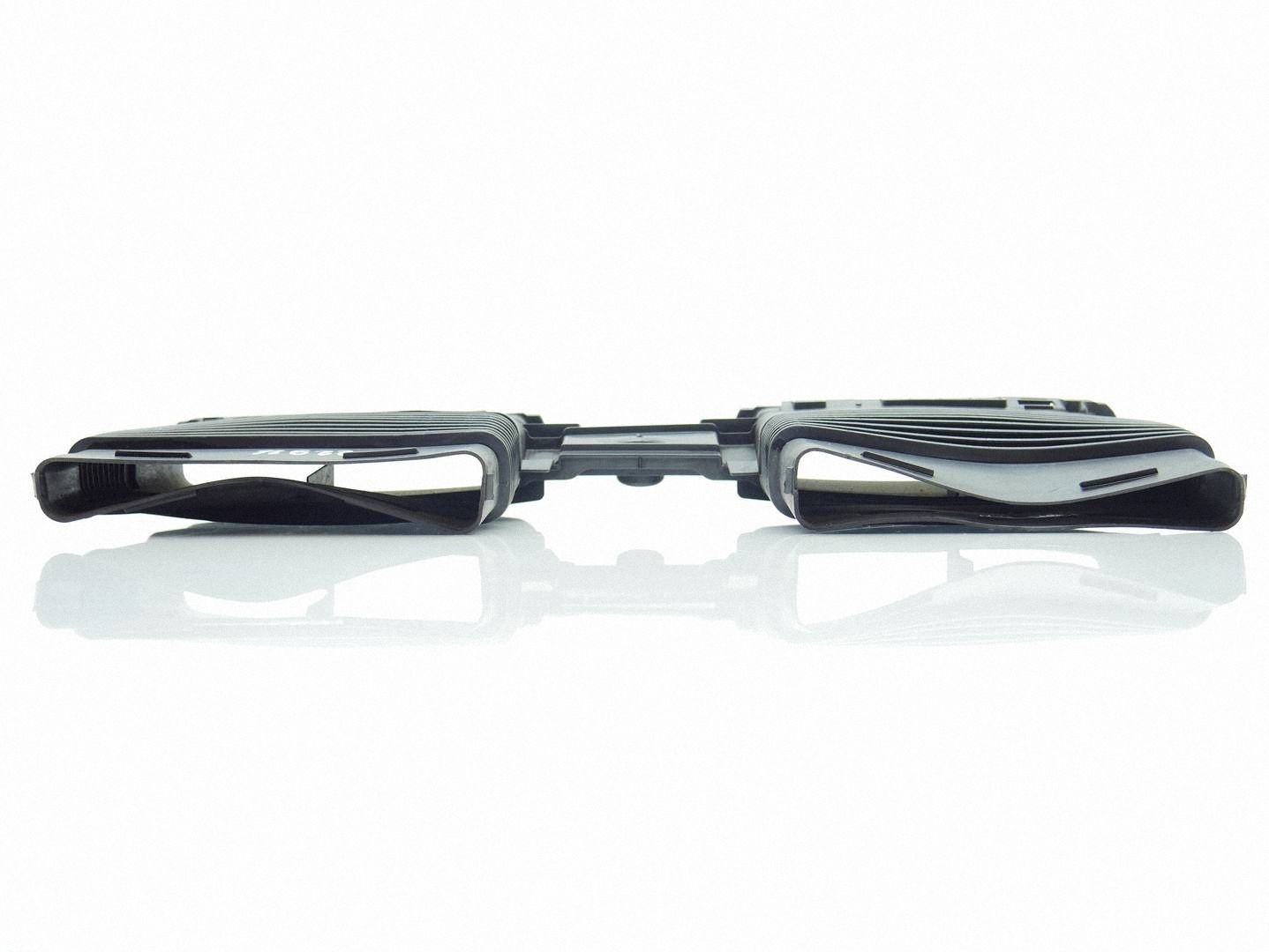 PROWADNICA vzduchovod stěny předek AUDI Q7 4M 4M0129510D