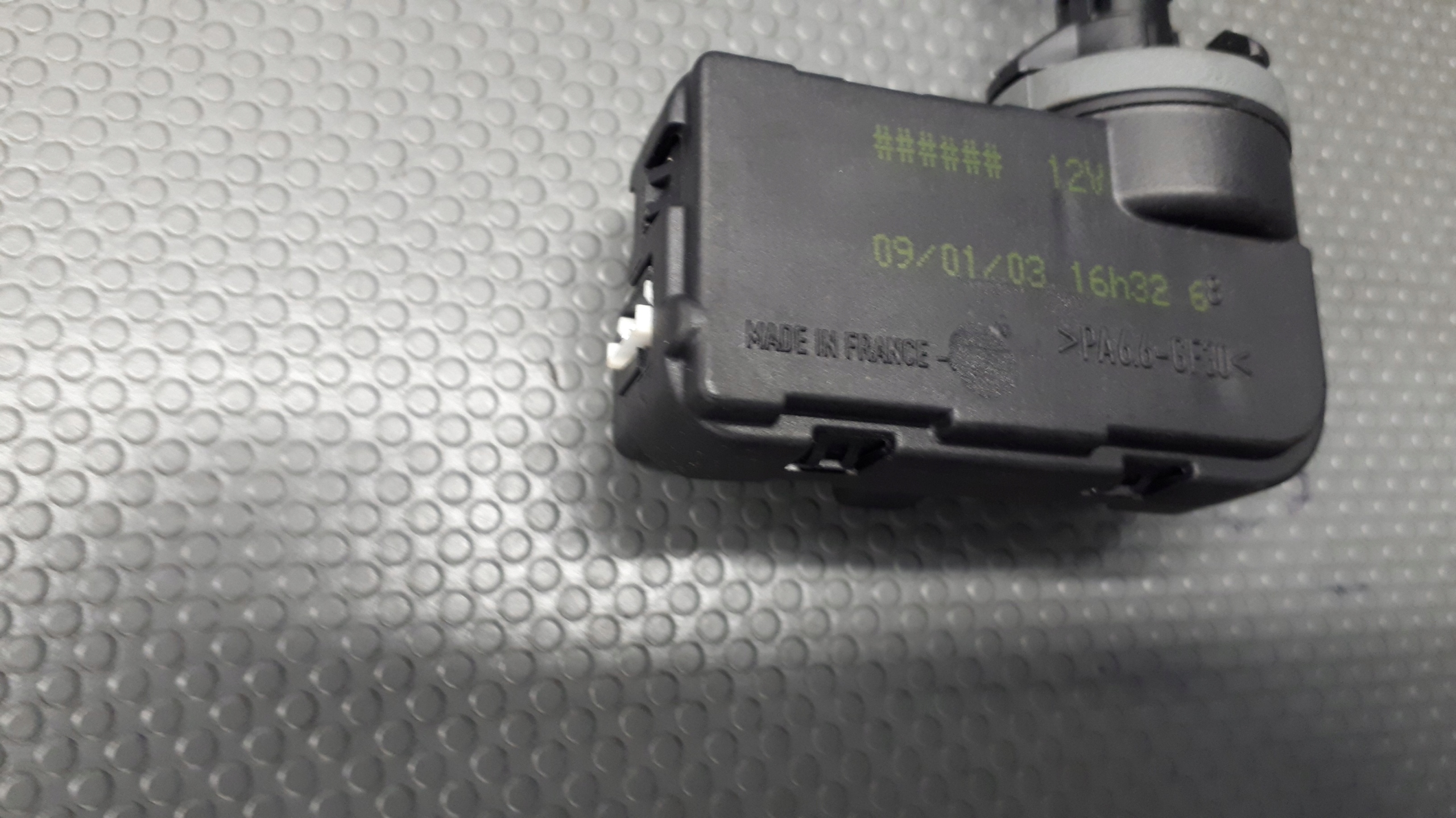 Silniczek reflektora Fiat Punto II Producent części Fiat OE