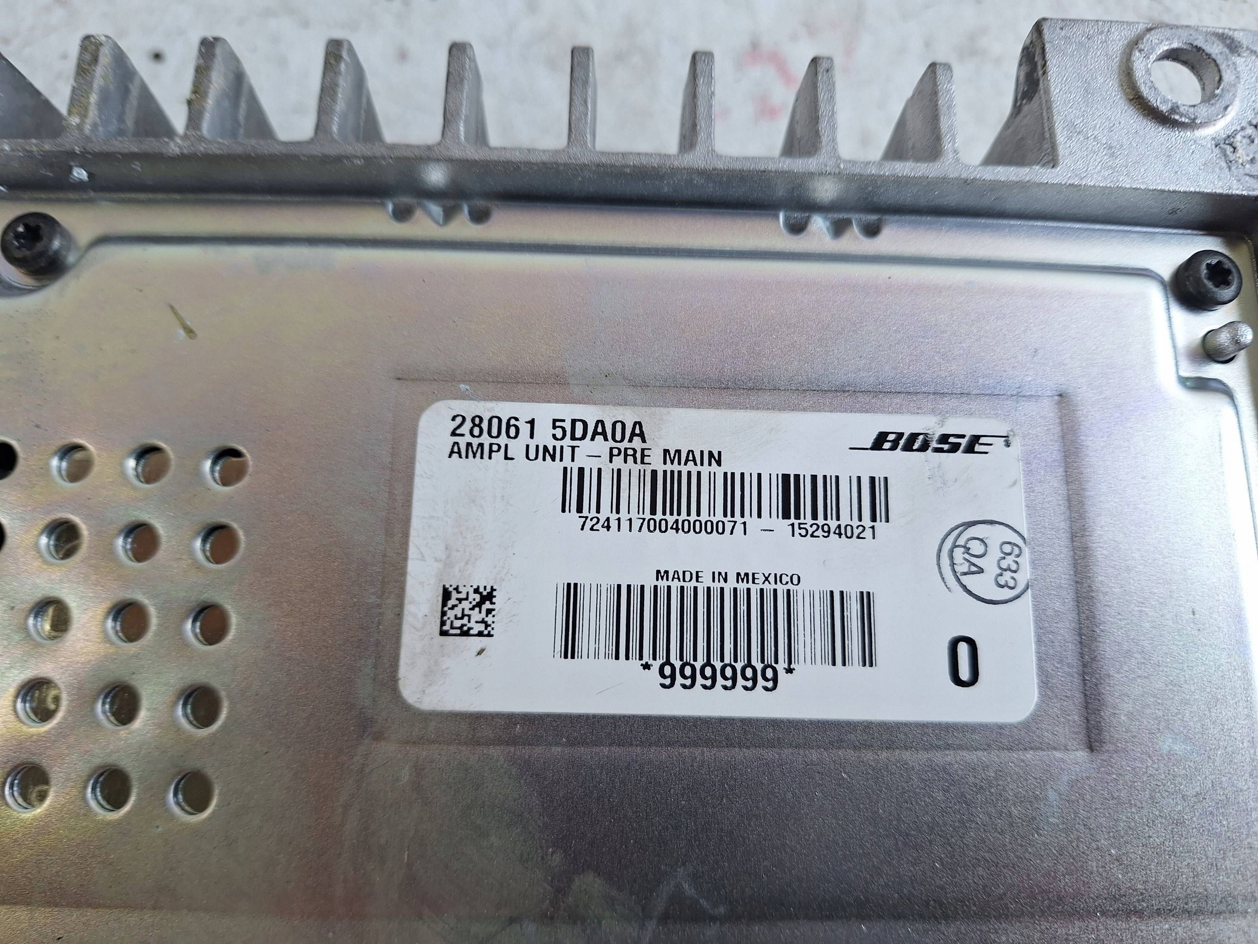 INFINIQT Q30 15-19 Verstärker 280615DA0A