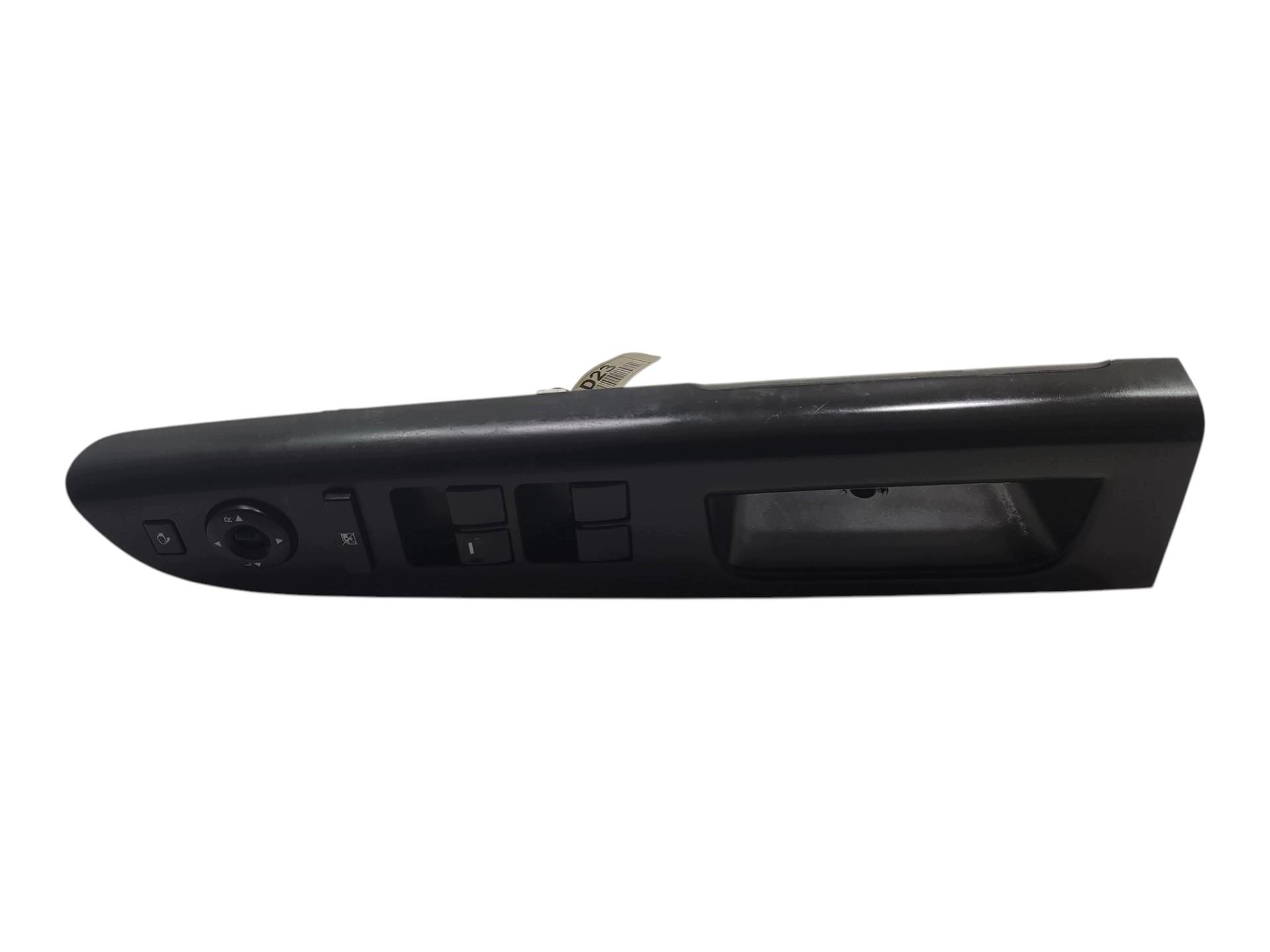 PANEL window control switch left front KIA VENGA 2009-2014 93570-1P420