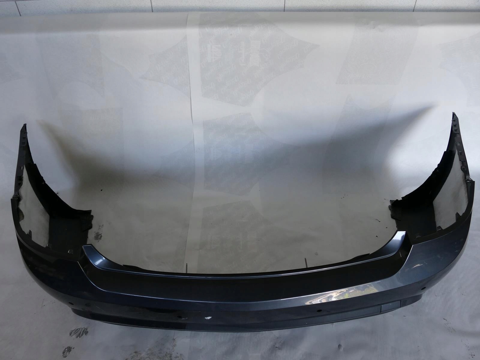 MERCEDES W207 A207 CABRIO bumper rear part below PDC 755