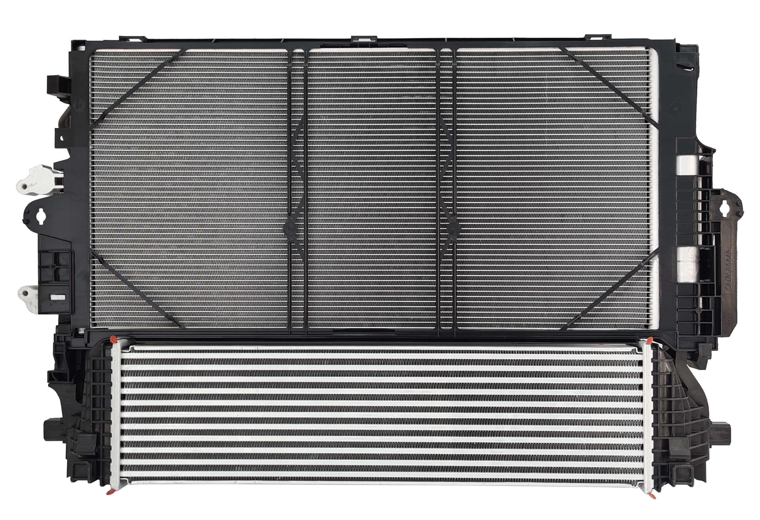 Chladicí klimatizace intercooler Volvo XC60 S90 V90 II 15- 2.0 31368231