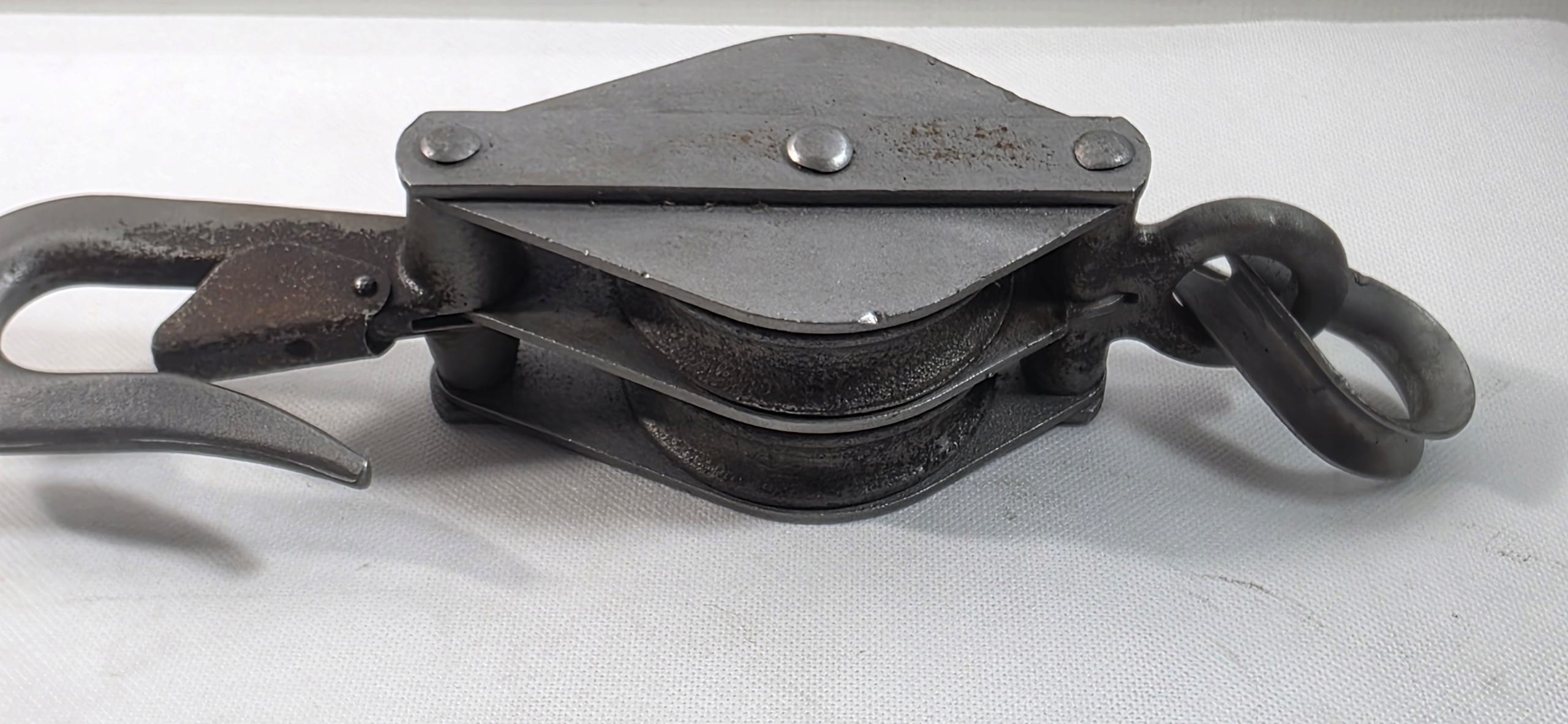 STARY SOLIDNY WIELOKRĄŻEK 2,7KG