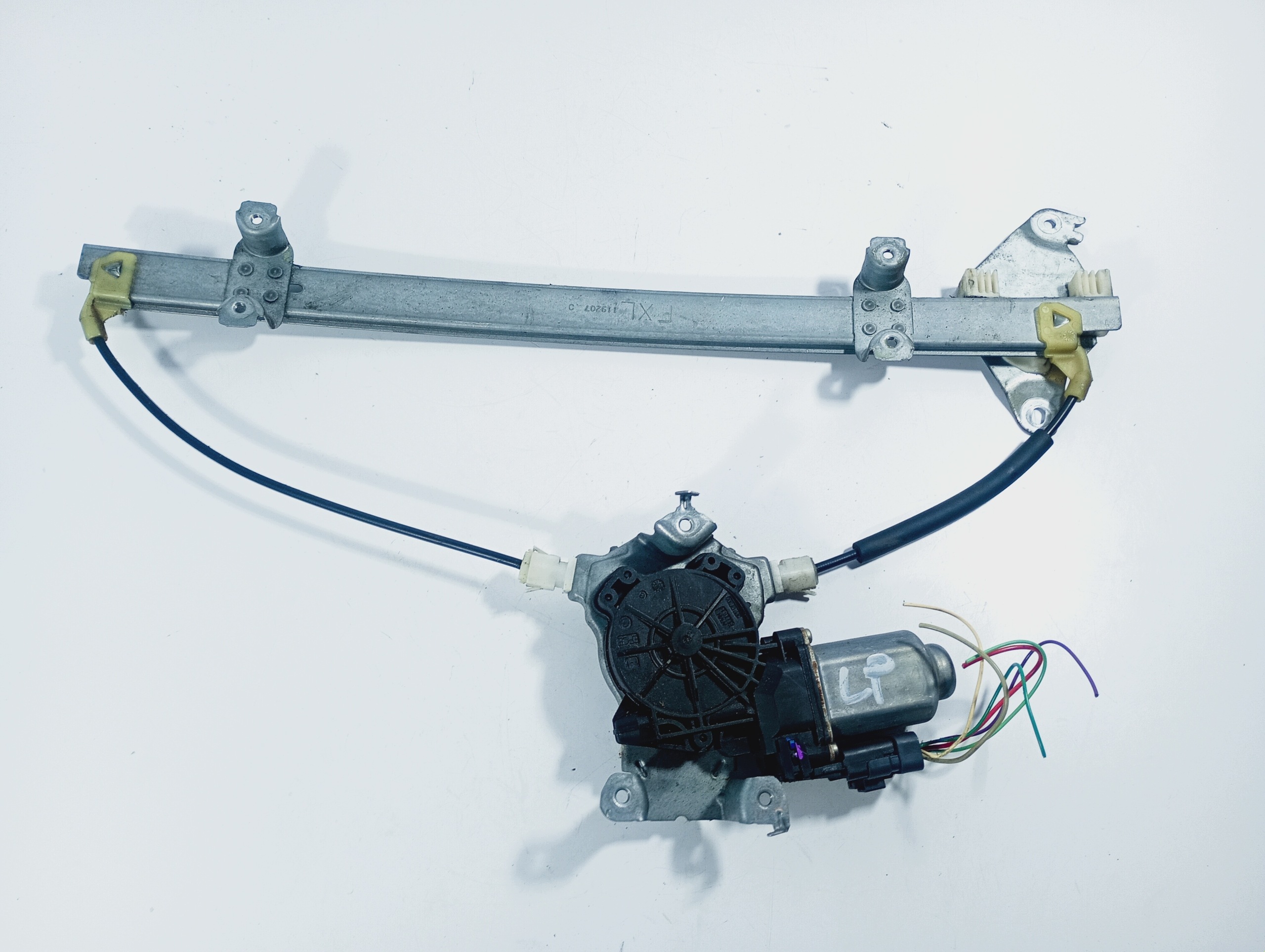 window regulator left front OE 400925B Nissan NOTE E11 06-12