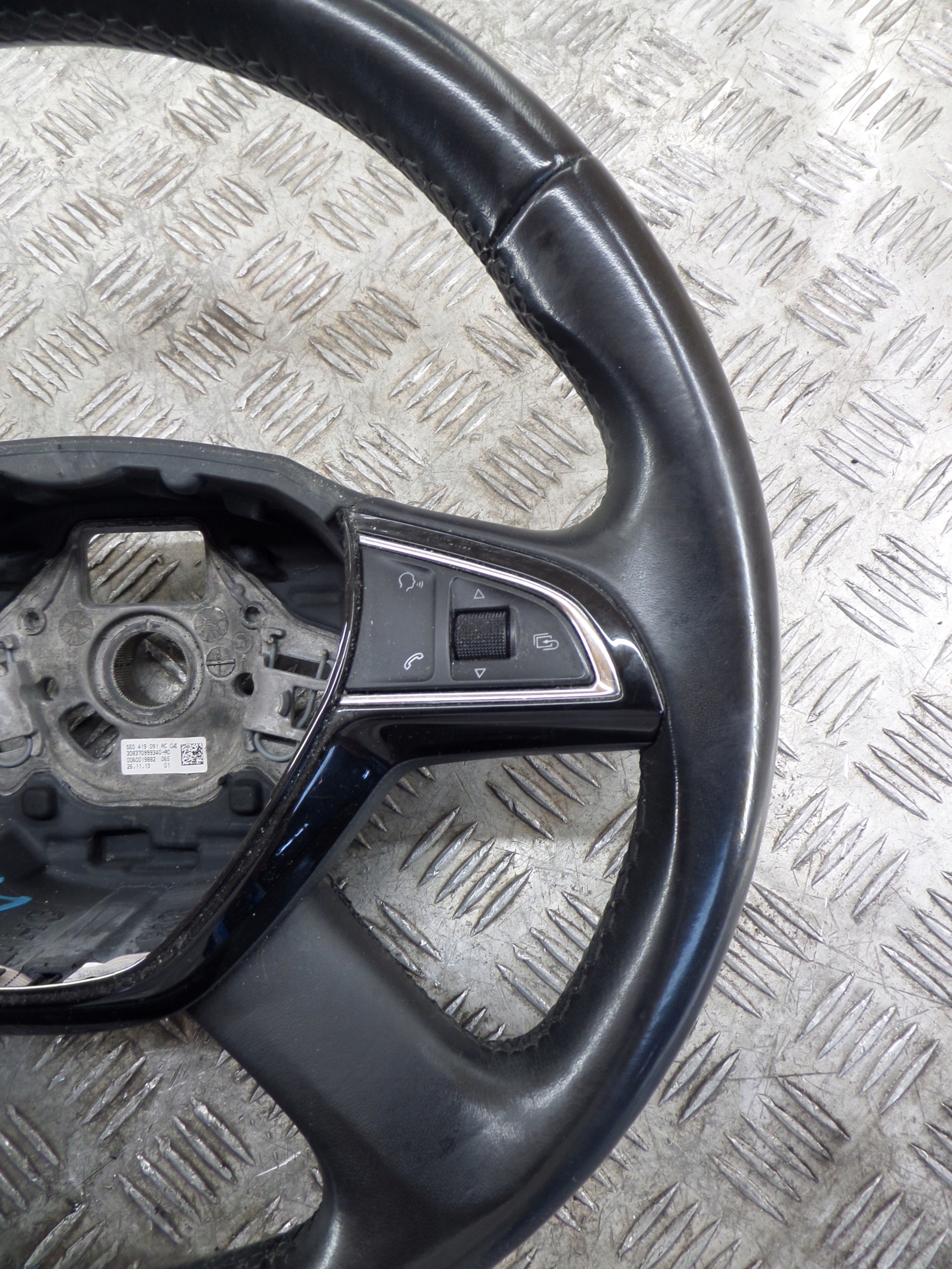 lenkrad Leder Skoda OE 5E0419091AC