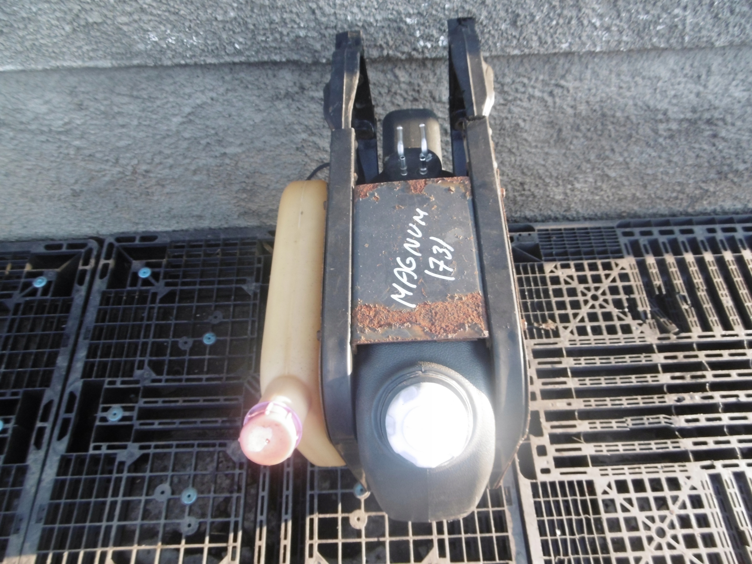 20856464 - БАК ADBLUE RENAULT MAGNUM PREMIUM DXI VOLVO