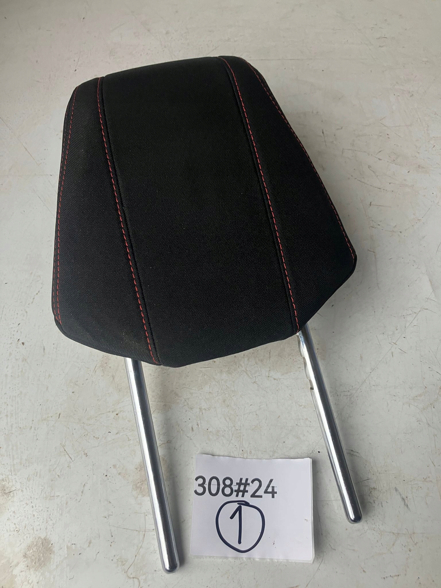 rest seat #241 PEUGEOT 308 T9 front right left GT LINE red NITKA