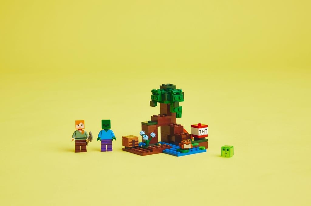 KLOCKI LEGO MINECRAFT 21240 PRZYGODA NA MOKRADŁACH DZIEŃ DZIECKA + TORBA Płeć chłopcy dziewczynki