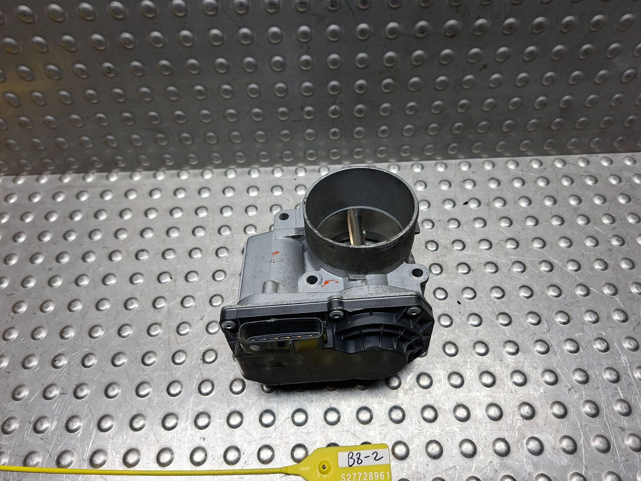 Valvola a farfalla MITSUBISHI PAJERO IV 07- 3.2 DID 1450A033