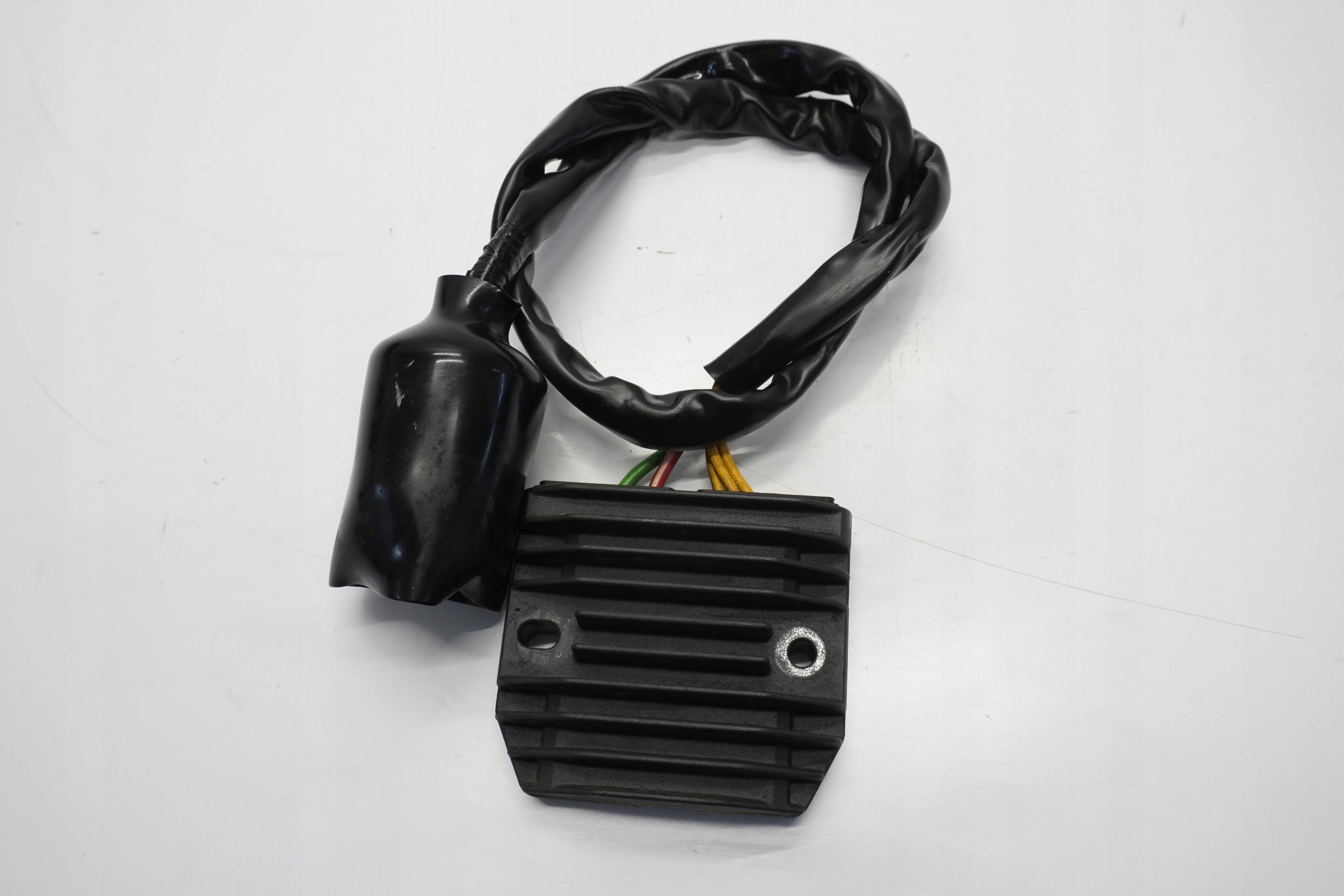 HONDA XL 1000 V VARADERO 03-06 РЕГУЛЯТОР НАПРЯЖЕНИЯ