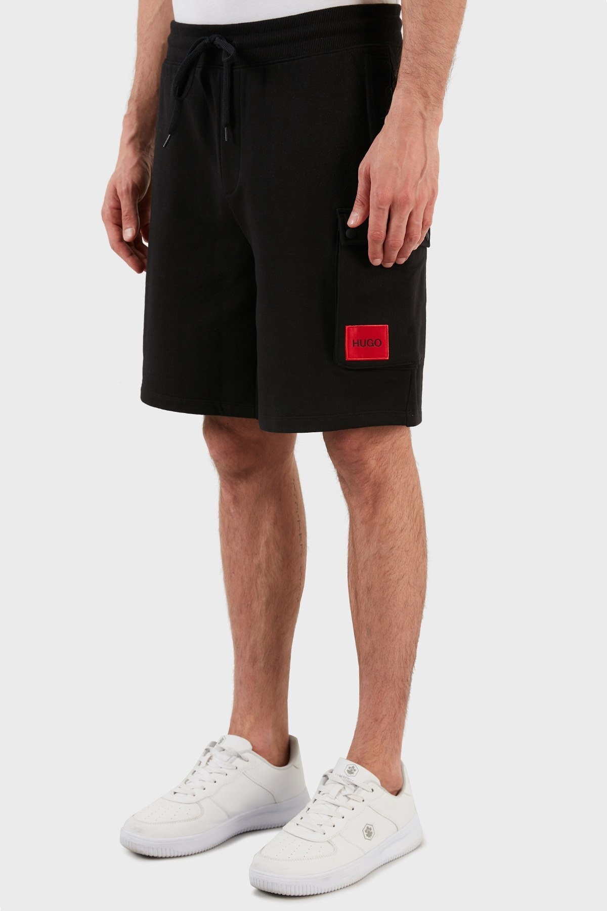 HUGO BOSS ORYGINALNE SZORTY SPODENKI DRESOWE XXL Rozmiar XXL