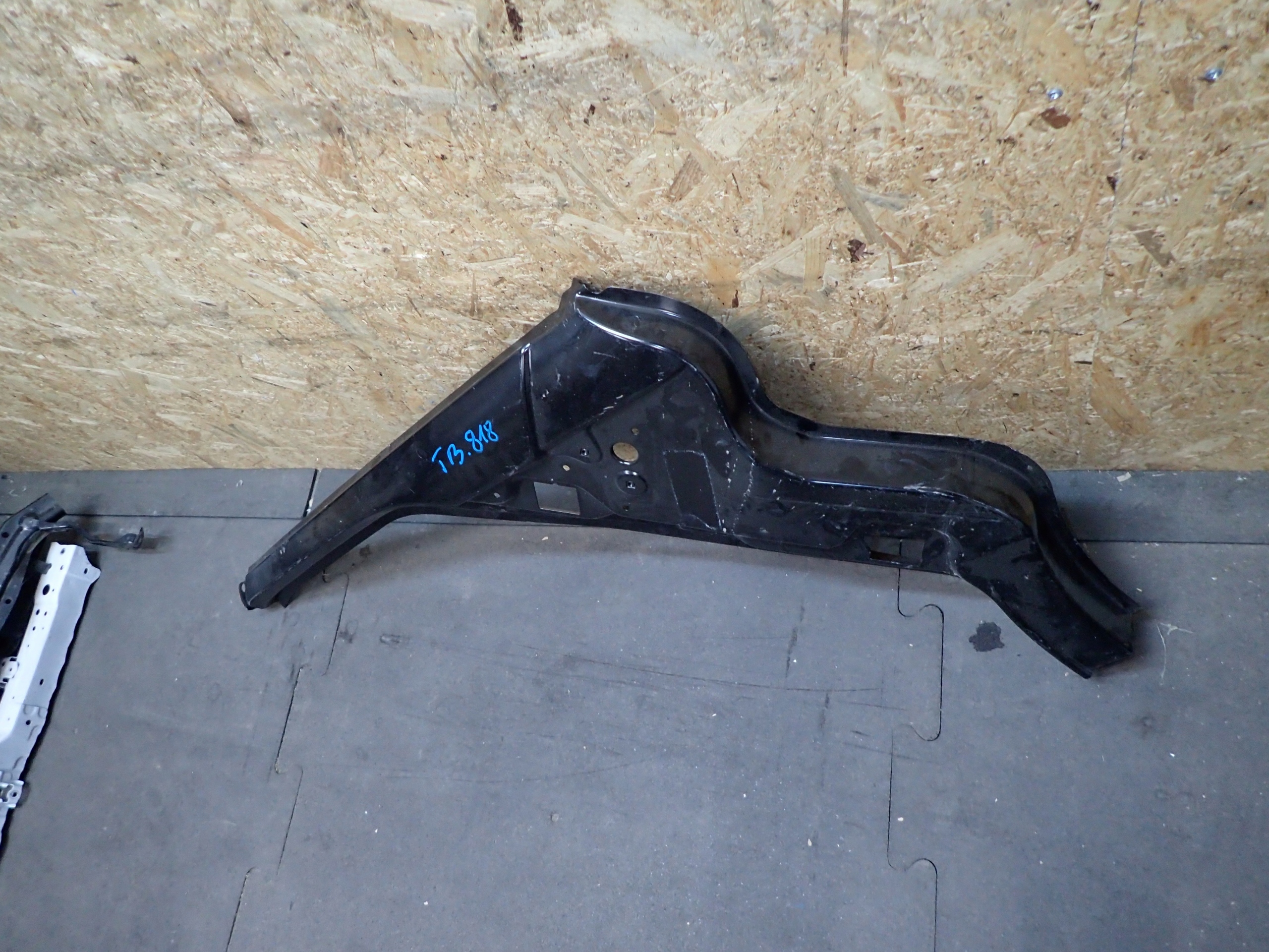 PROG SLUPEK PRAWY MERCEDES SPRINTER W906 Part manufacturer Mercedes Benz OE