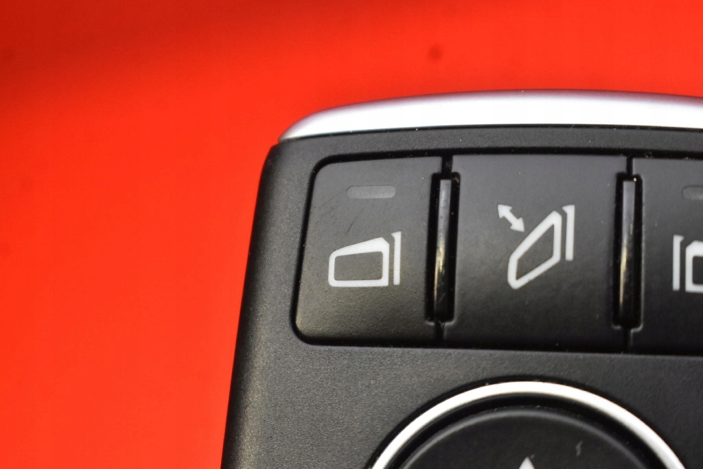 control panel of the window EU A2049055402 TESLA MODEL X 90D 15-21