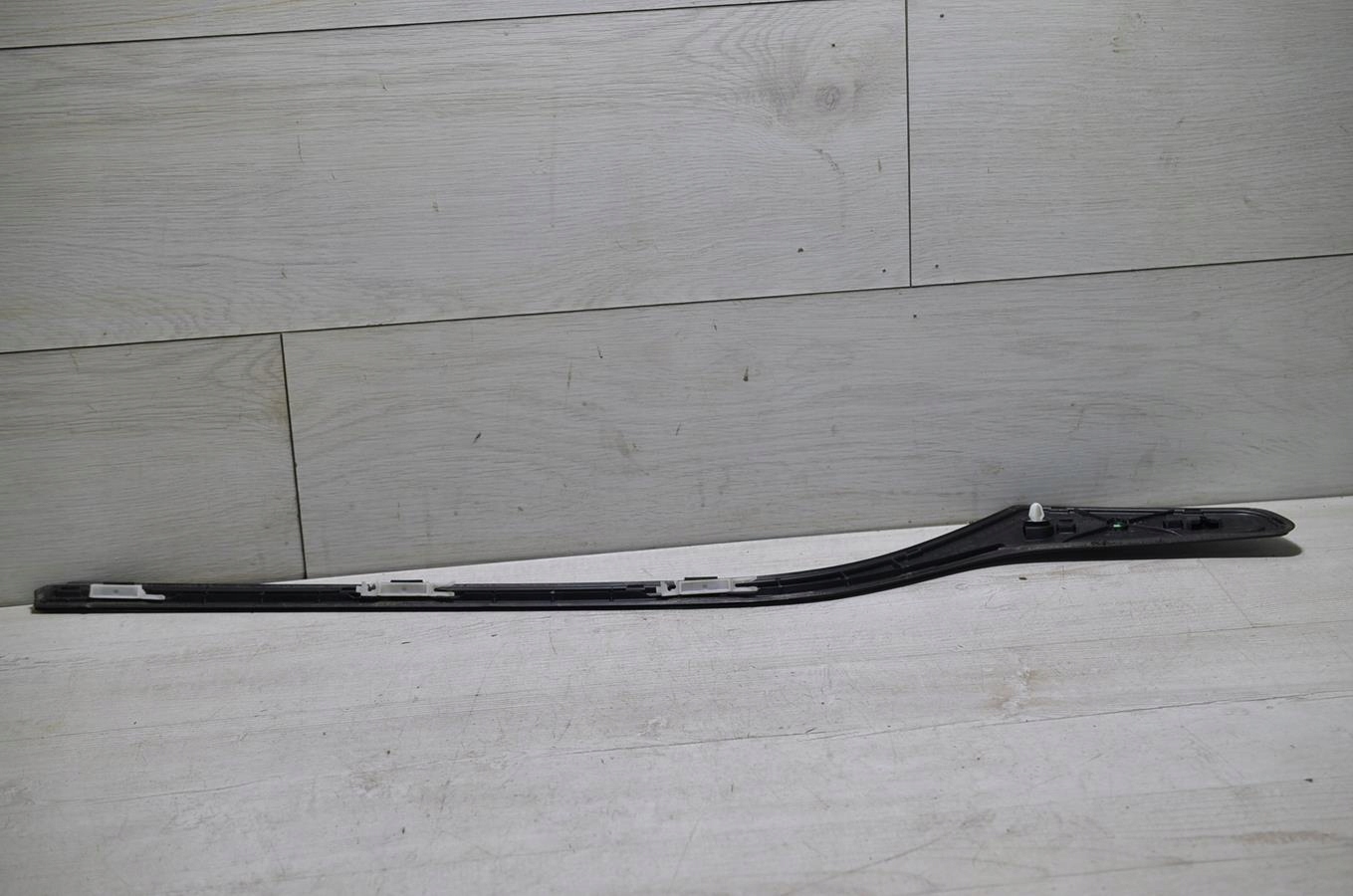 modanatura parafango Destra posteriore 3D PEUGEOT 208 e ACTIVE