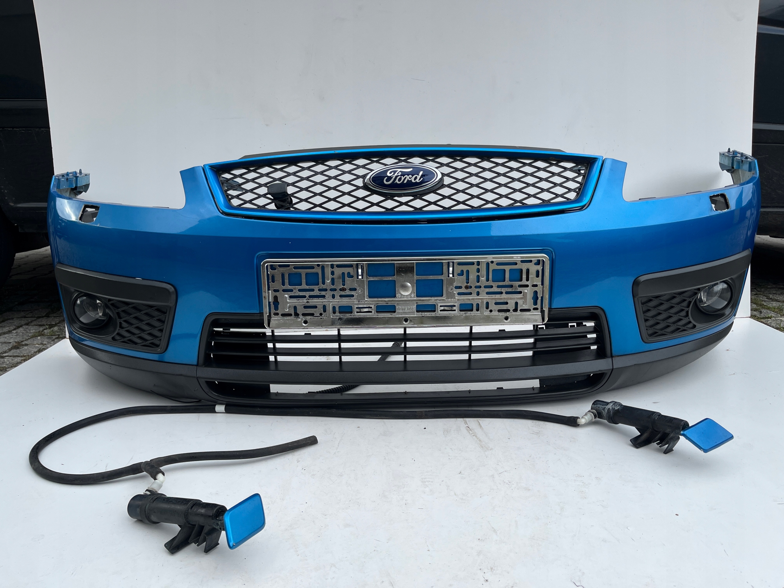 bumper front Ford C-MAX Mk1 Xenon G3 03-07r.
