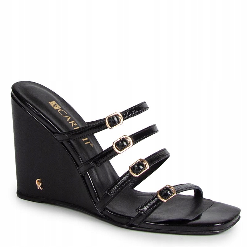 Carinii B6424 Černé Lakované Nazouváky S Pruhy Na Klínku 39