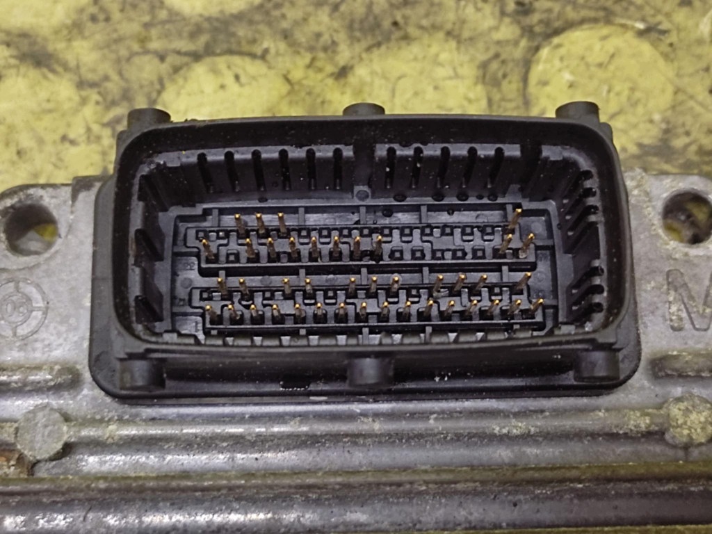 CHEVROLET AVEO control unit of the engine 96436779