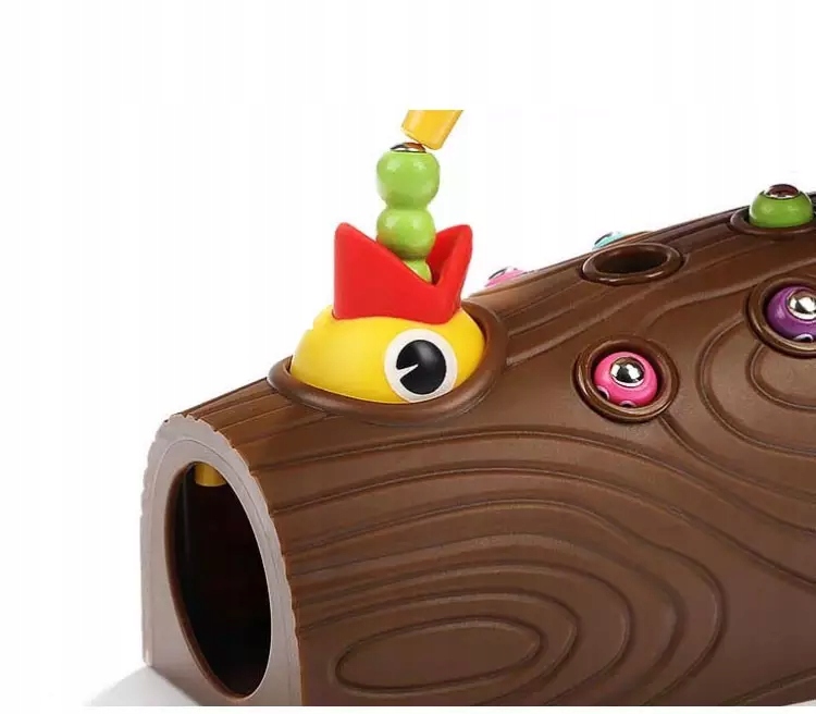 GRA ZŁAP ROBACZKA DZIĘCIOŁ MAGNETYCZNY ROBAK Minimalna liczba graczy 1