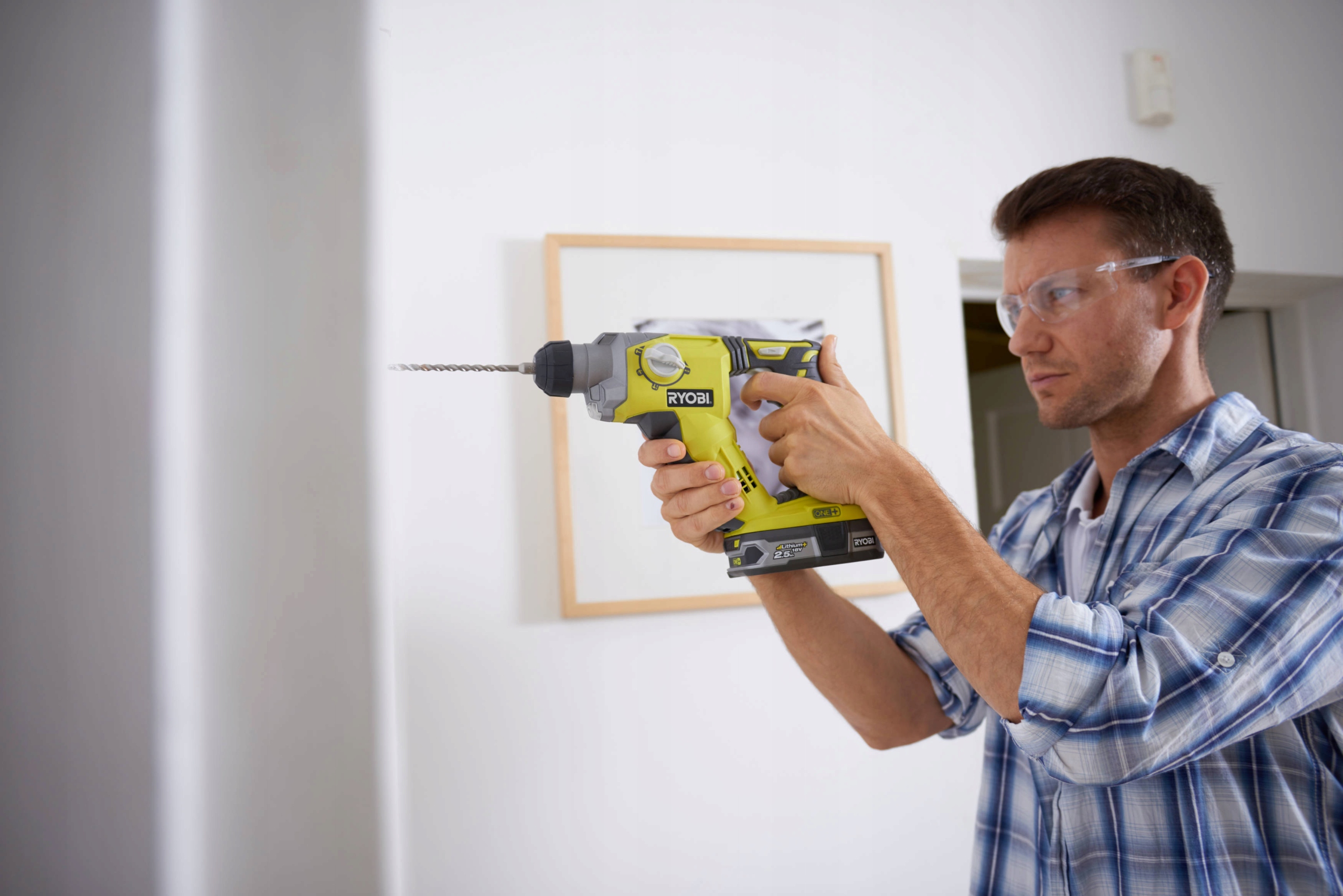 RYOBI AKUMULATOROWA MŁOTOWIERTARKA UDAROWA 18V SDS+ MŁOT R18SDS-0 SOLO Typ uchwytu SDS Plus