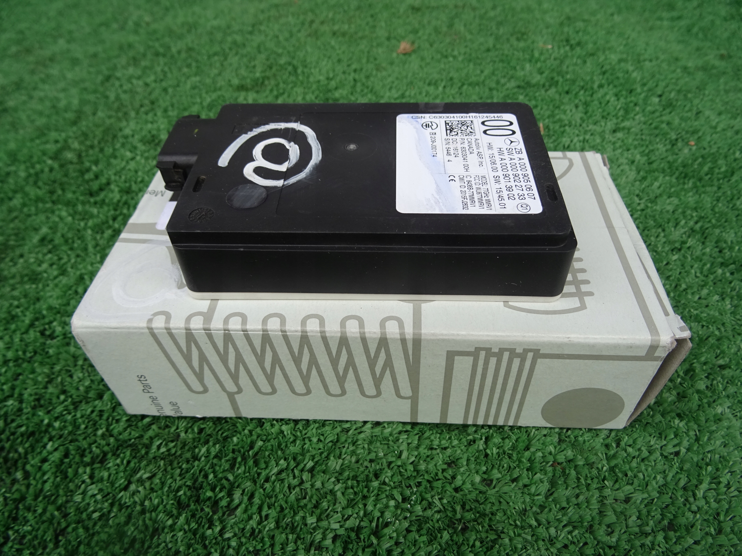 RADAR DISTRONIC SENSOR MERCEDES W213 A0009050607 Version European