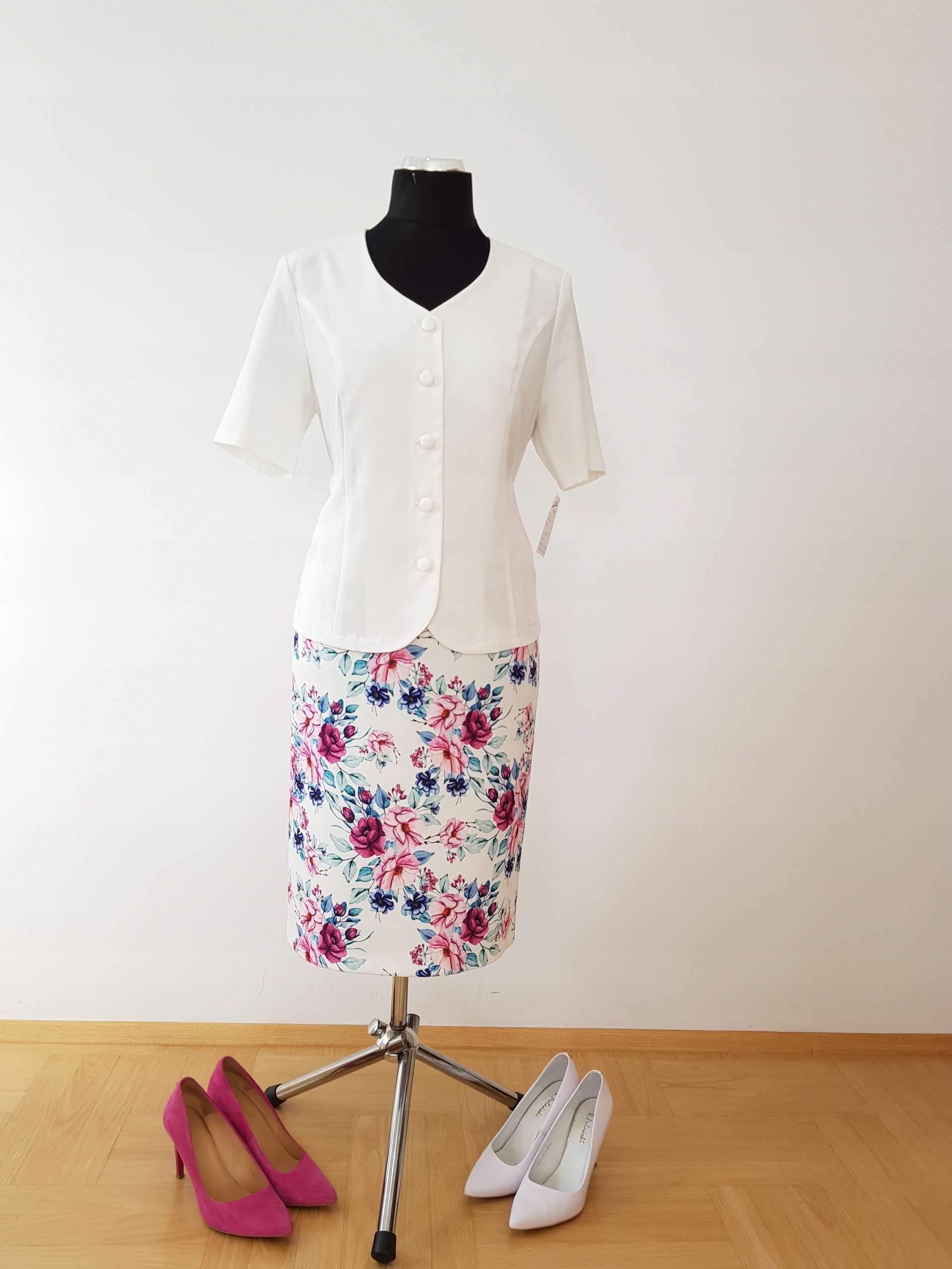 Krásná Garsonka 42 44 46 48 50 52 54 56 58 60 62