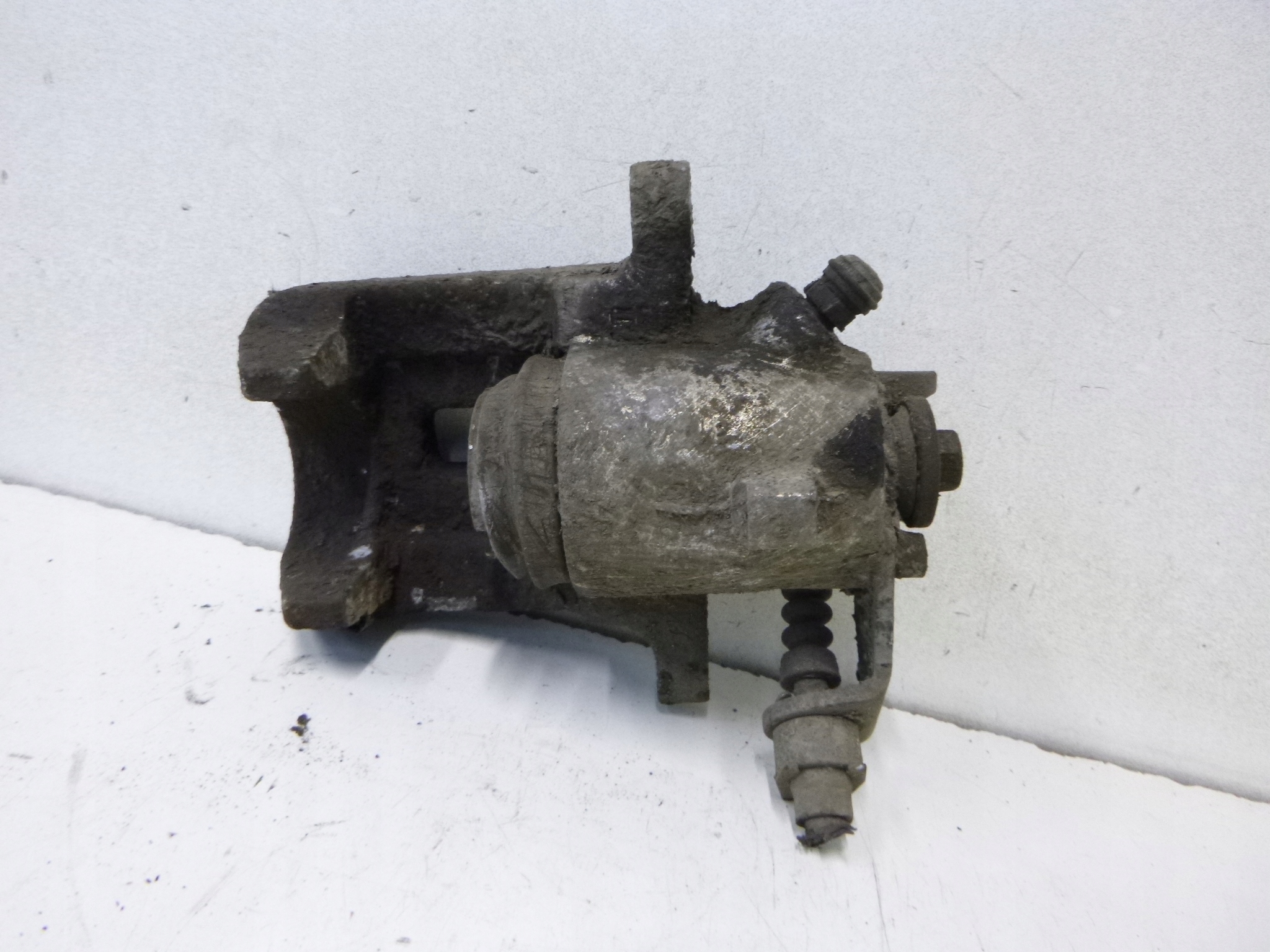 caliper brake rear part Volkswagen Golf IV 1.6 01r.