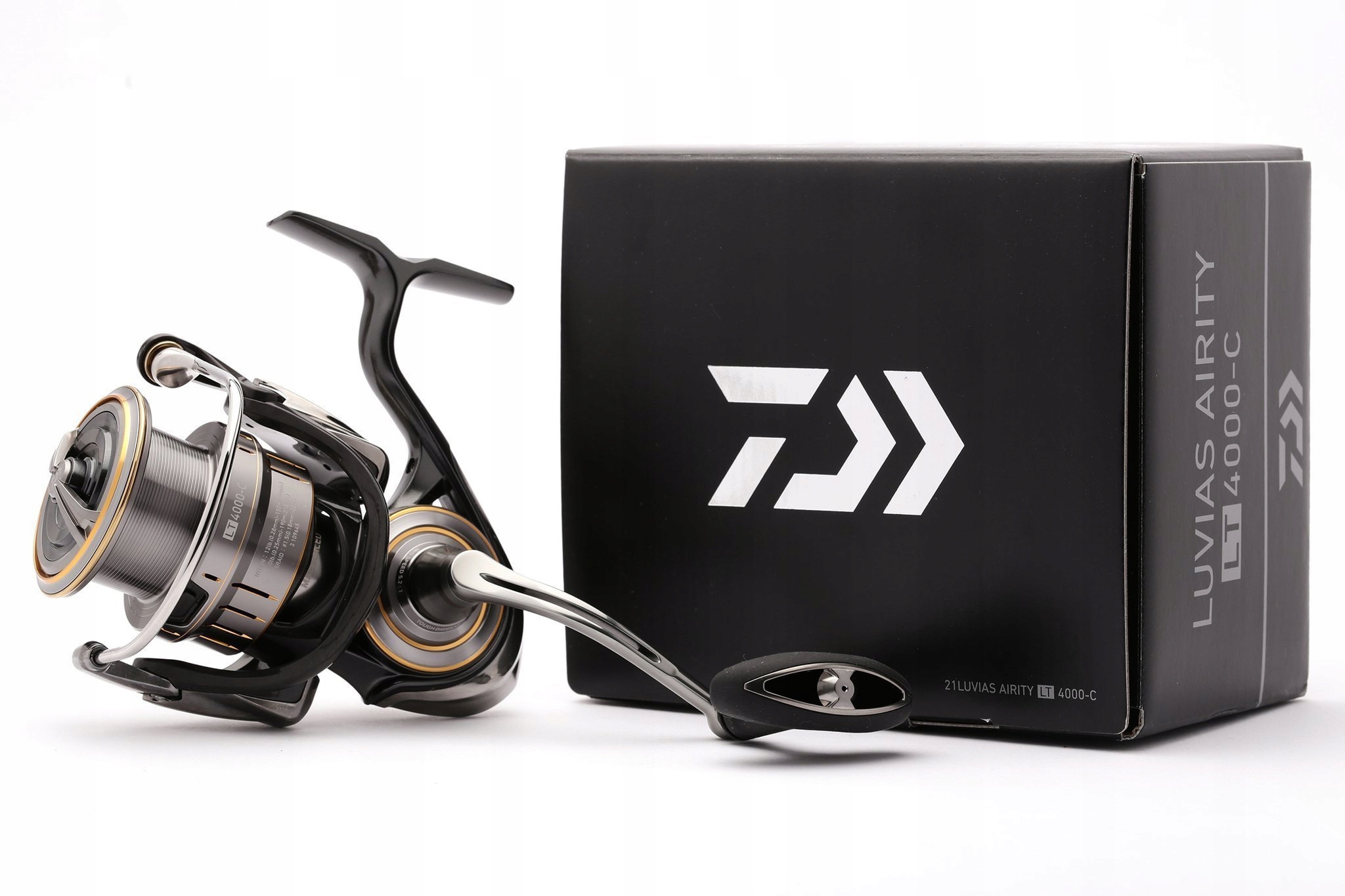Navíják Daiwa Luvias Airity LT4000-C