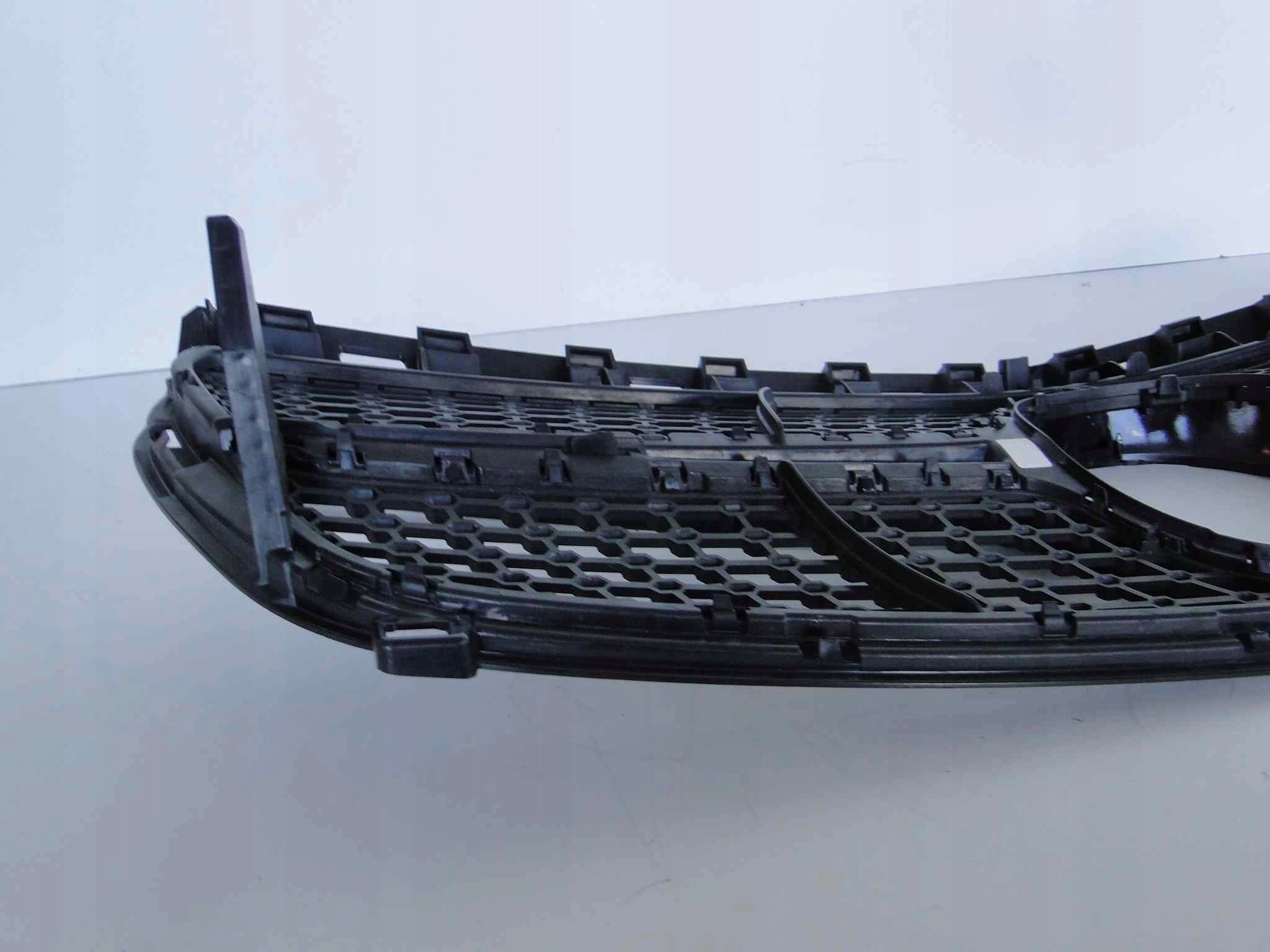 MERCEDES A KLASA W176 176 GRILL DIAMENT DIAMOND Typ samochodu Samochody osobowe