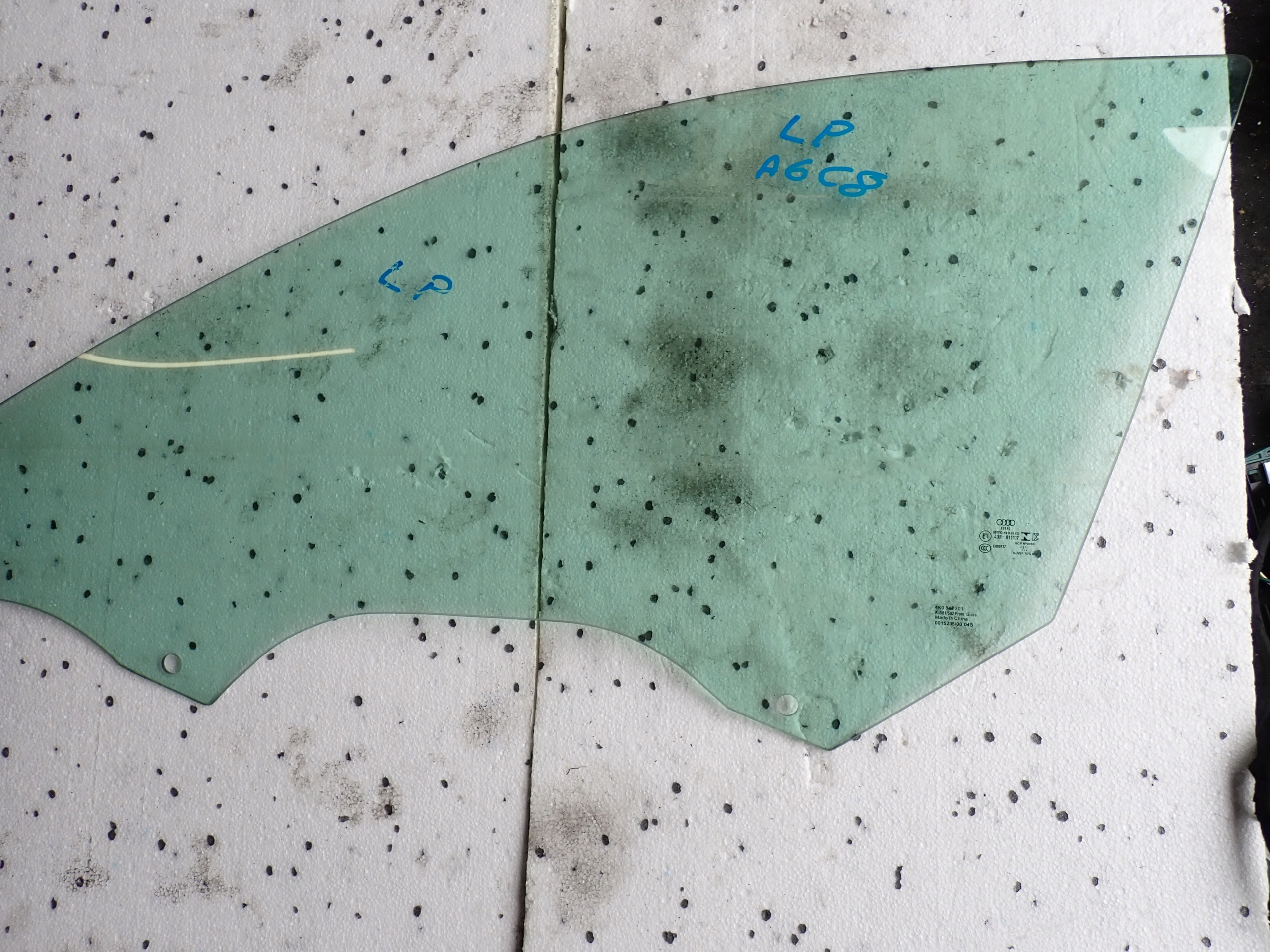 window door left front front AUDI A6 C8 2021