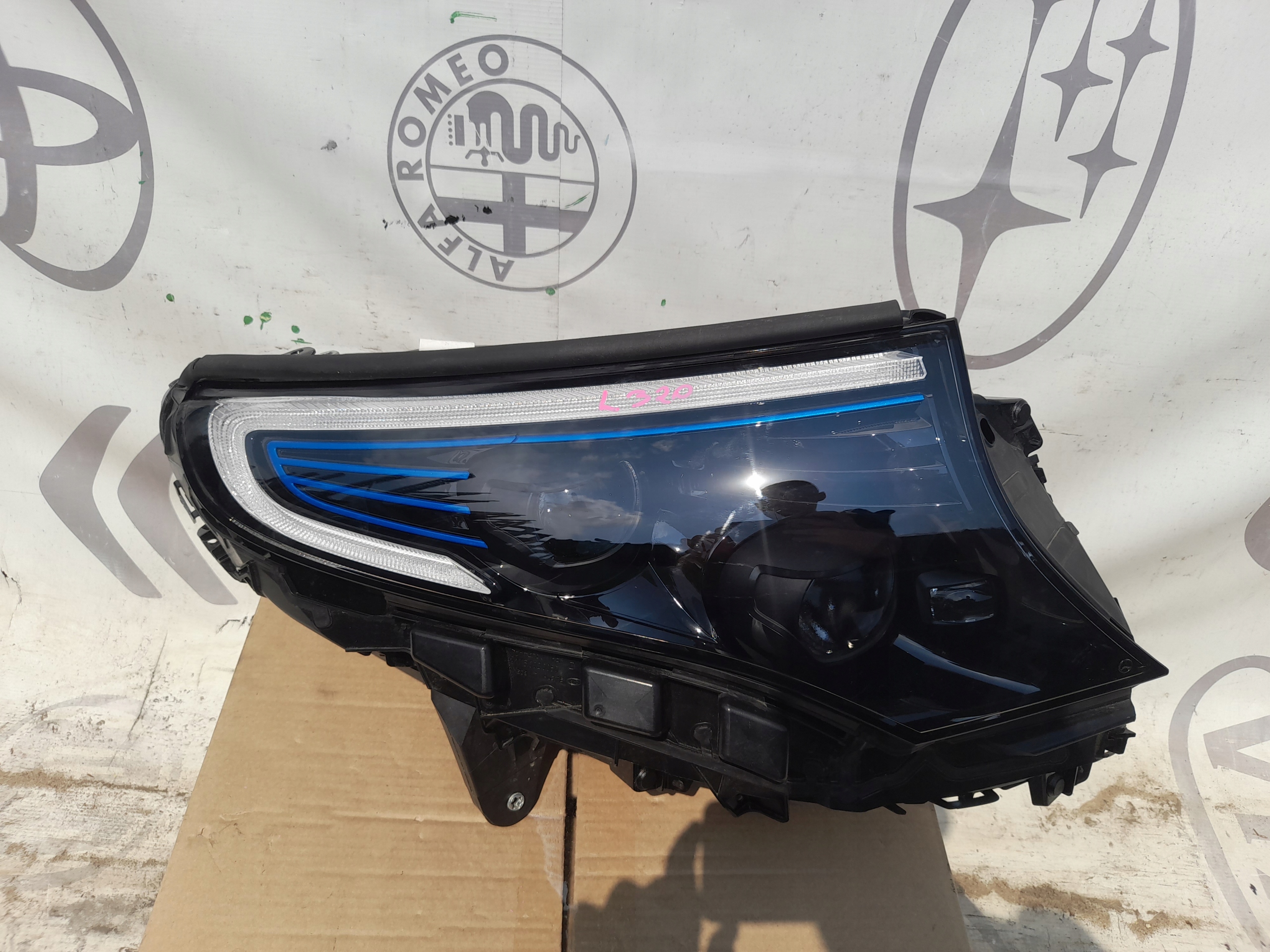 MERCEDES EQC W293 FULL LED PRAWA LAMPA