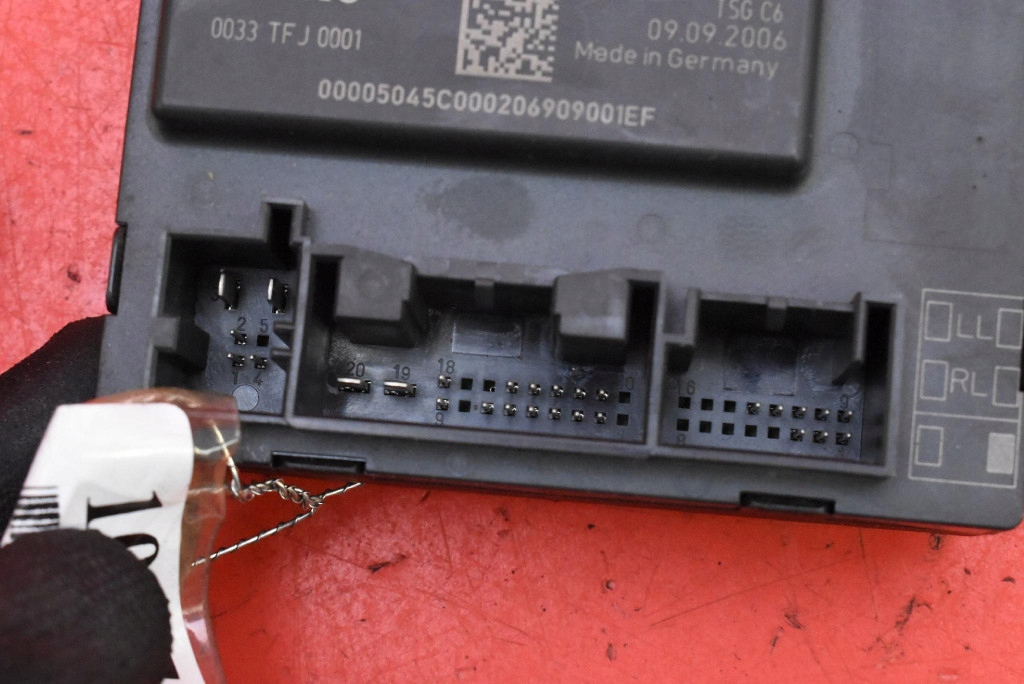 control unit module door right rear part 4L0959794B AUDI Q7 4L 05-09