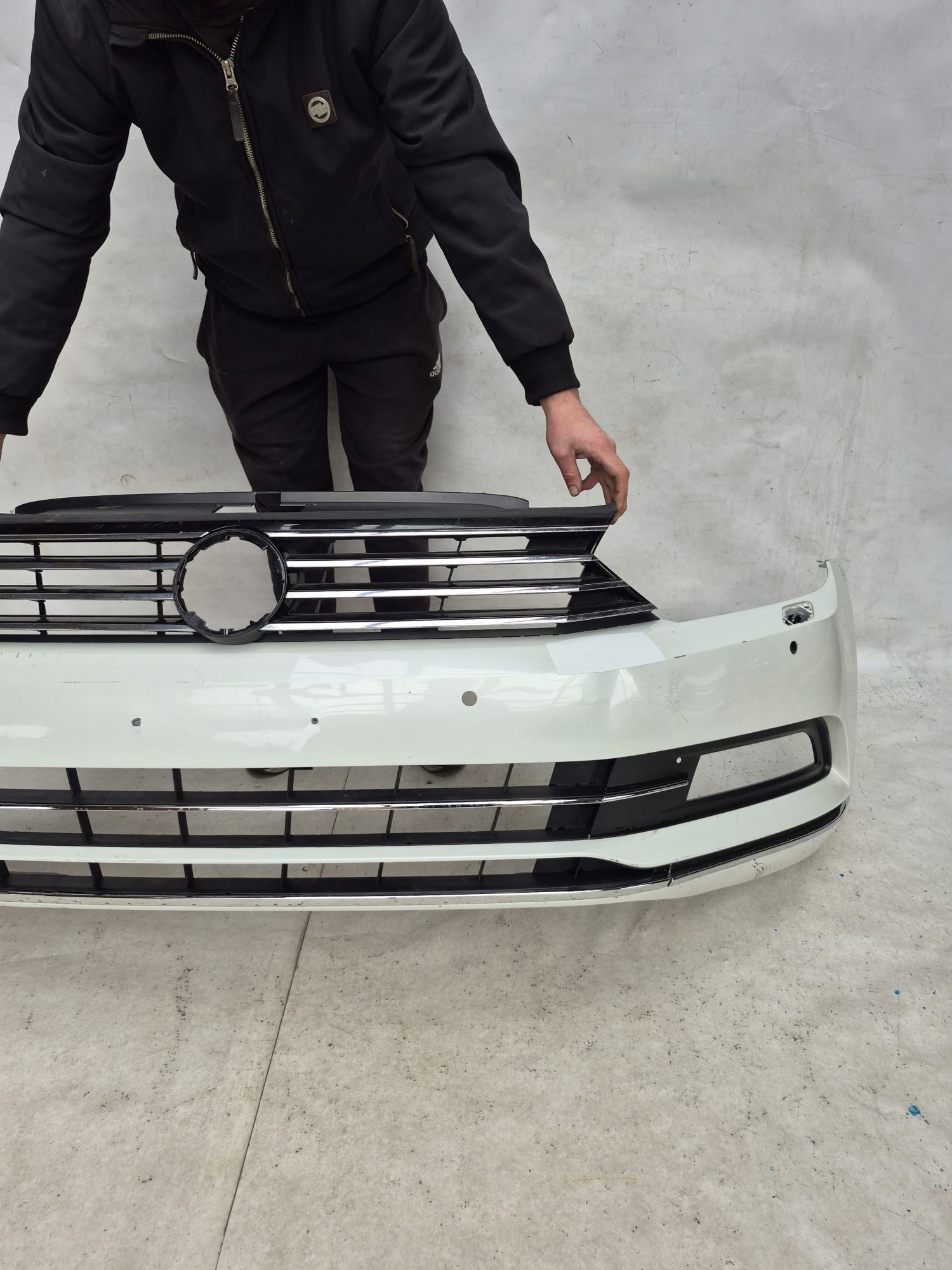 VW PASSAT B8 HIGHLINE 14-19 bumper front front SPR 6XPDC 3G0807221A