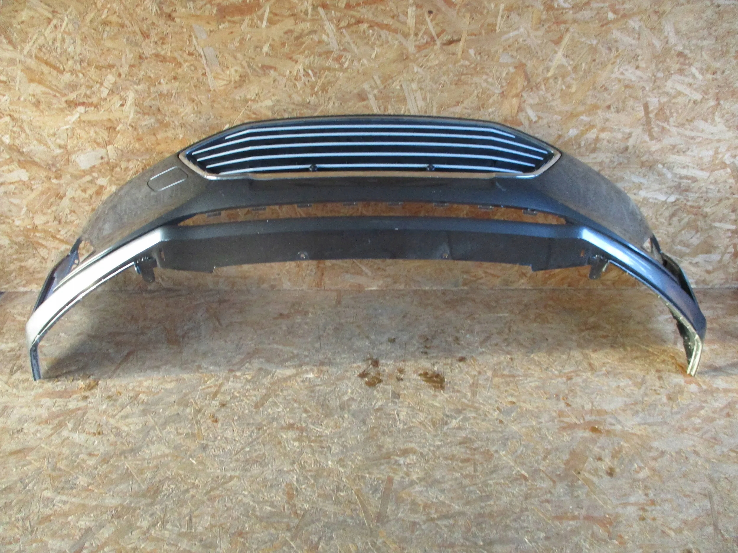STOSSSTANGE VORNE VORNE FORD FOCUS MK4