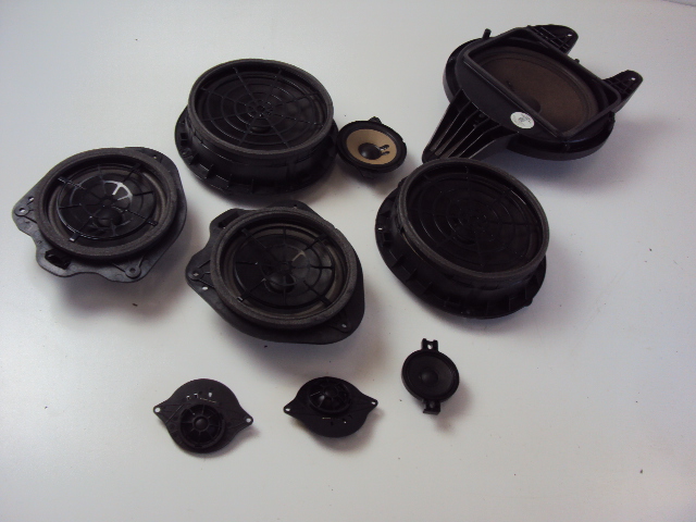 8W6035411 - Комплект динамиков AUDI A5 B9 COUPE 8W6 18 R