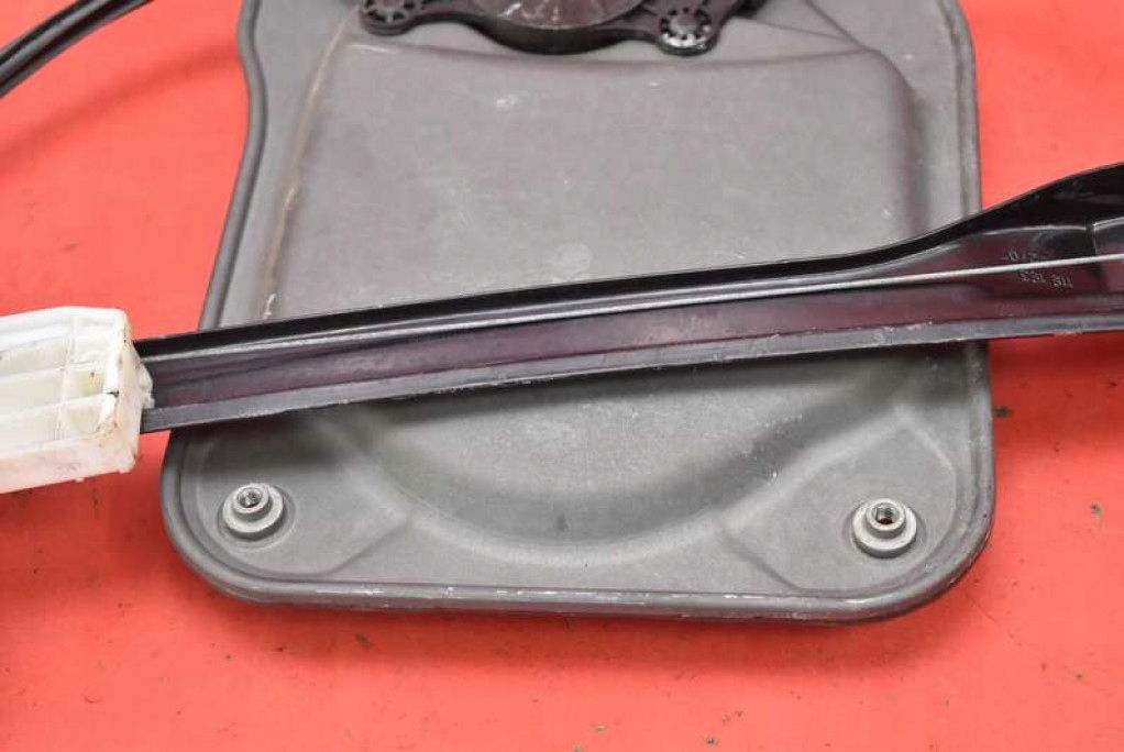 window regulator right front EU 5J1837402B SKODA FABIA 2 II KOMBI 07-10