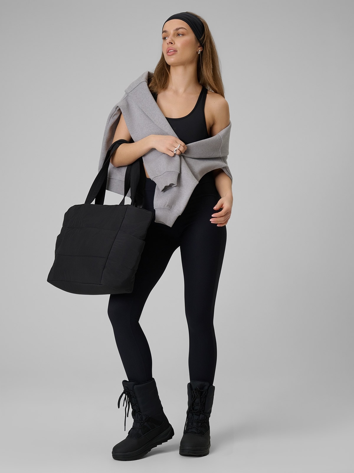 4F Dámské tréninkové legíny černá M