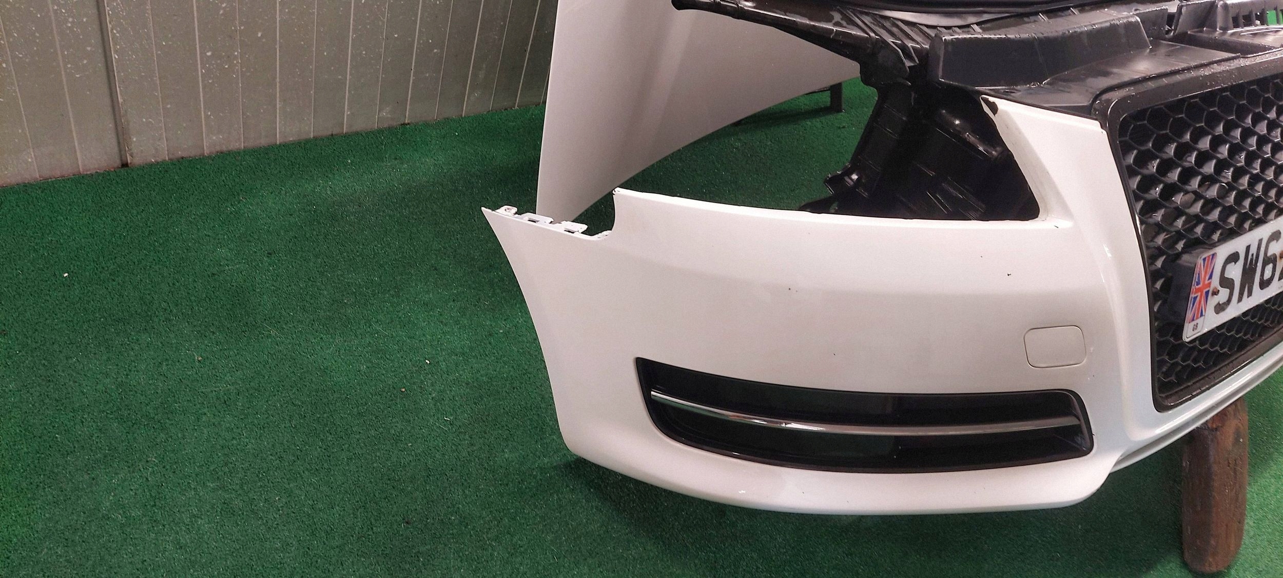 bumper front complete AUDI A3 8P LIFT 08-13 LAK: LY9C