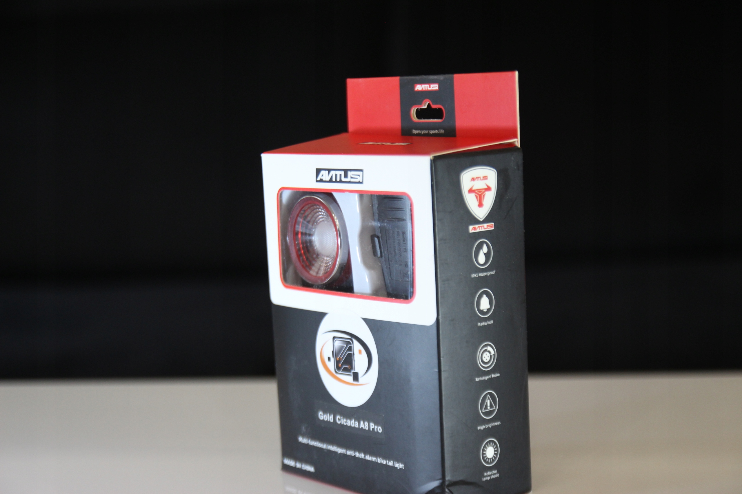 PrEmIUM LAMPKA ROWEROWA ŚWIATŁO STOP ALARM DO ROWERU NEW Skutera MOCNA M086 Źródło światła dioda LED