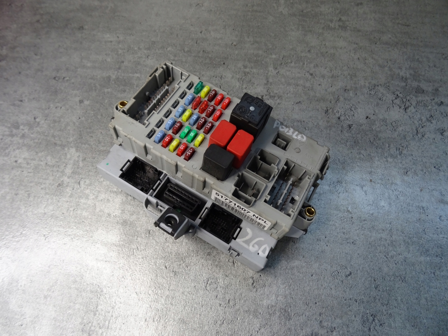 51771607 - БЛОК ПРЕДОХРАНИТЕЛЕЙ BSI FIAT DOBLO И 1.6 16V