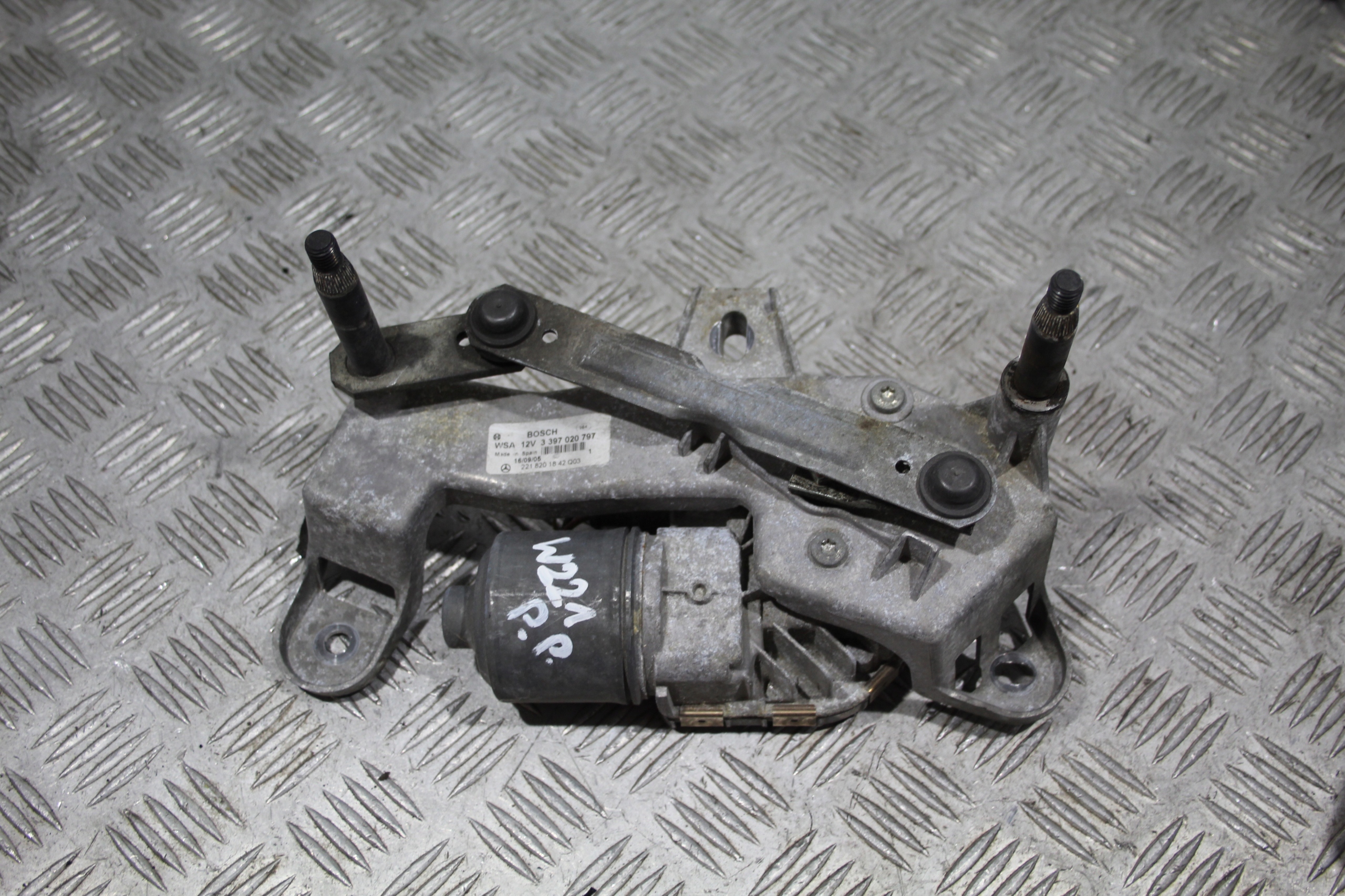 wiper mechanism right front S-KLASA W221