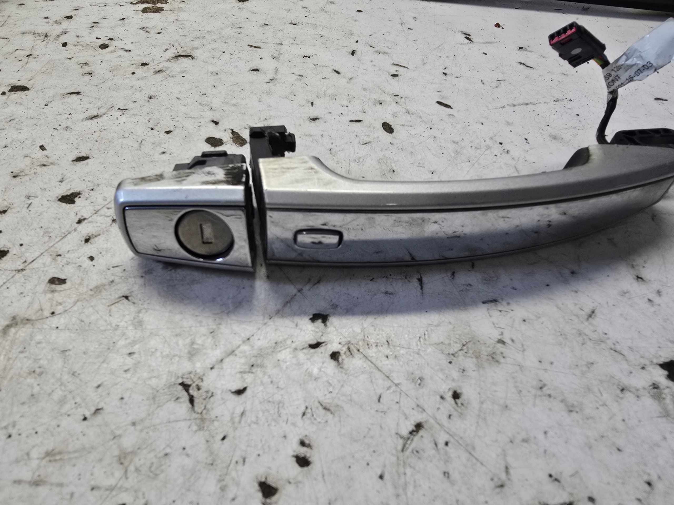OPEL INSIGNIA A MOKKA handle door KEYLESS left front left front Z176