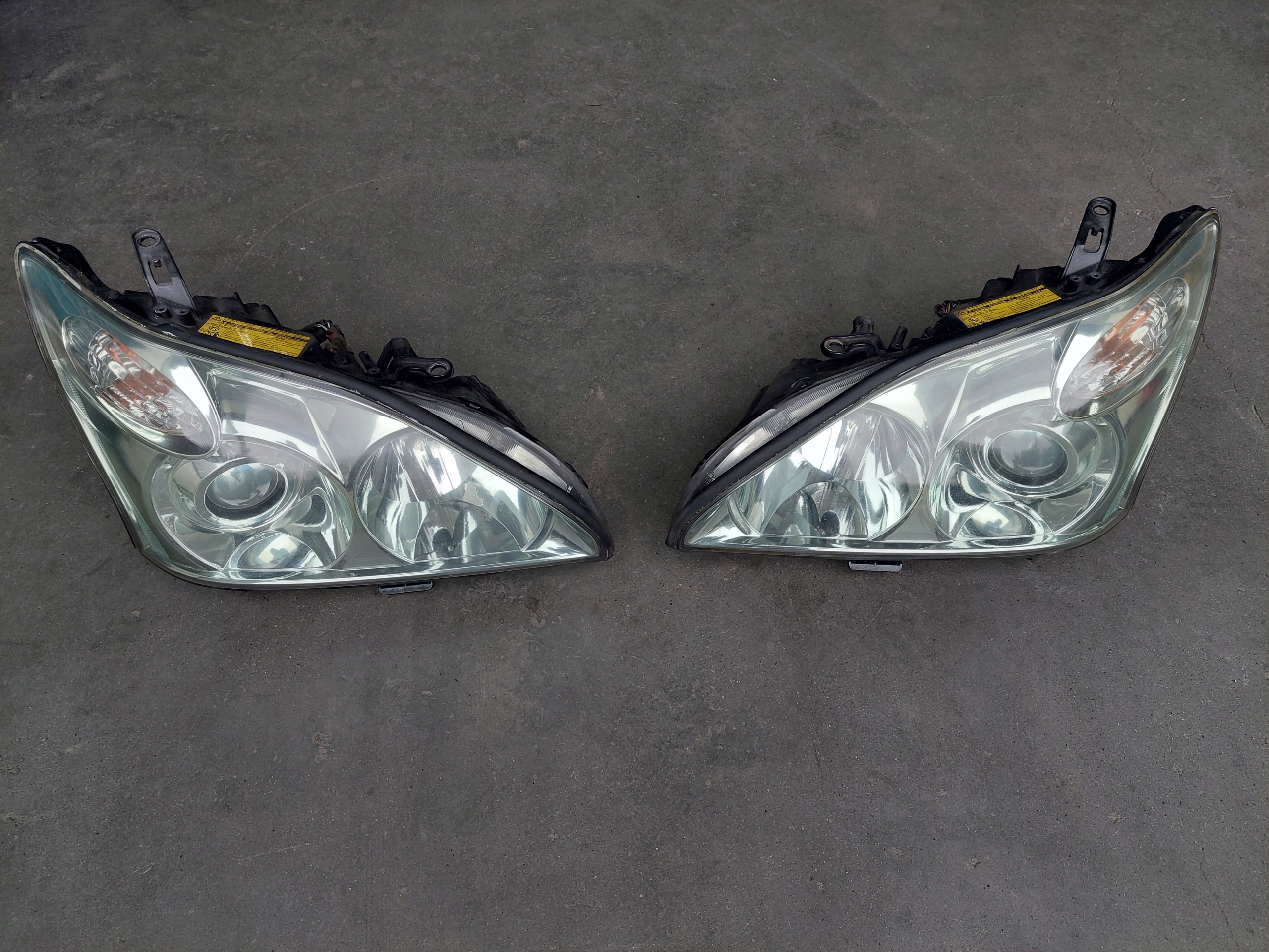 light front front right LEXUS RX II RX400