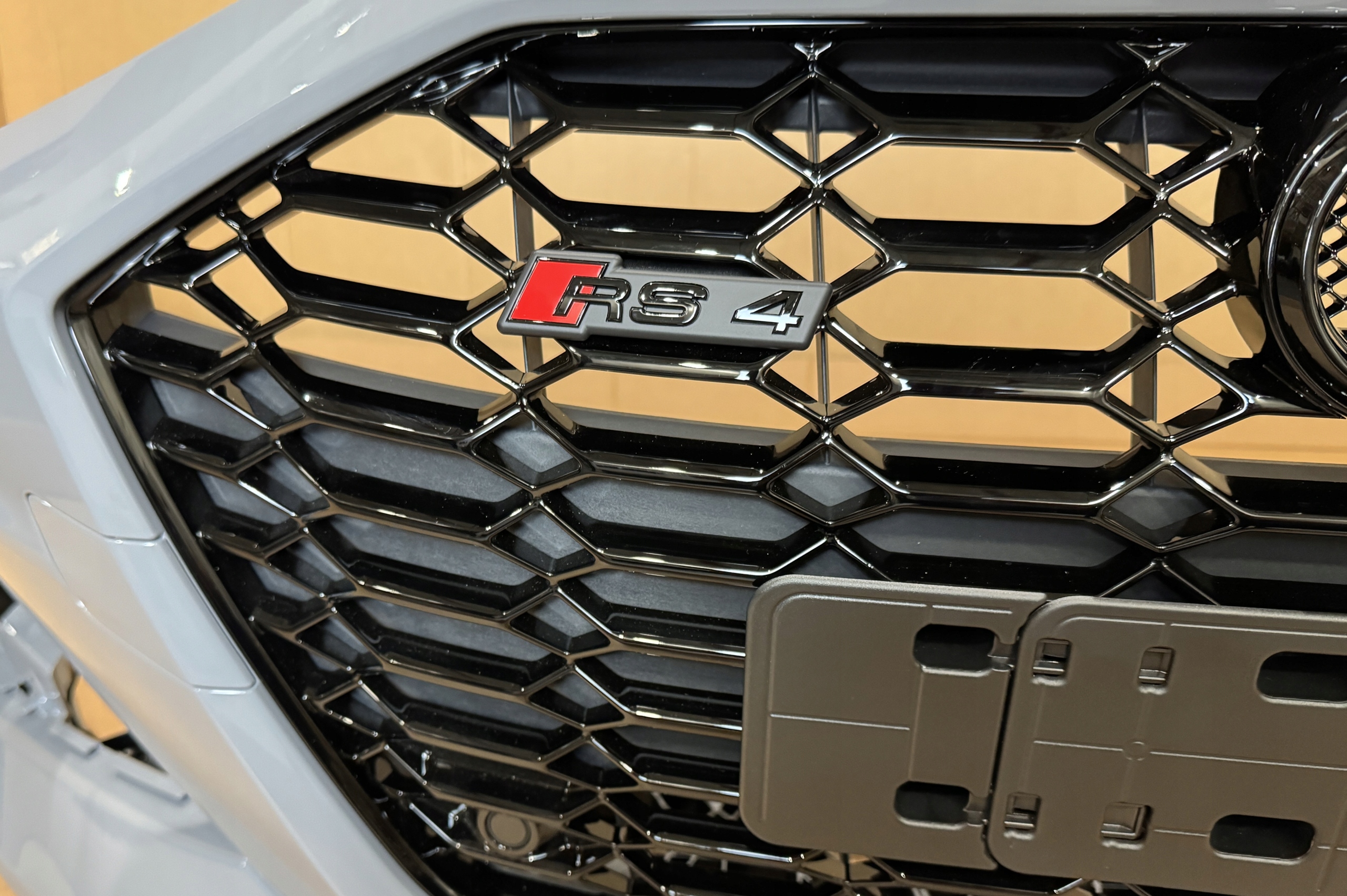 AUDI RS4 B9 8W LIFT 2023 bumper front 6xPDC KAMERA 8W0807065BK LY7C 0km